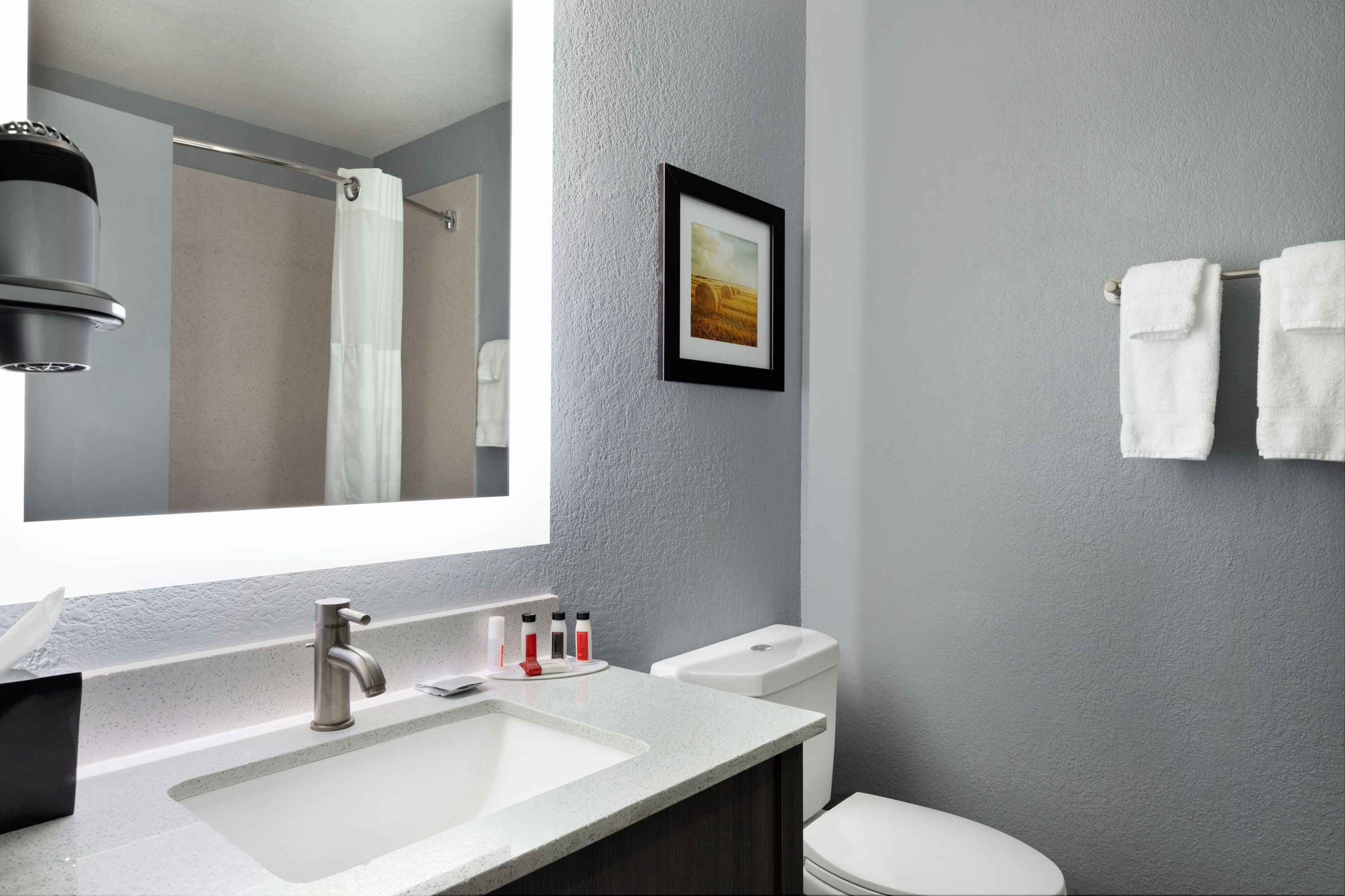 Guest room bath at the Baymont by Wyndham Shawnee in Shawnee, Oklahoma