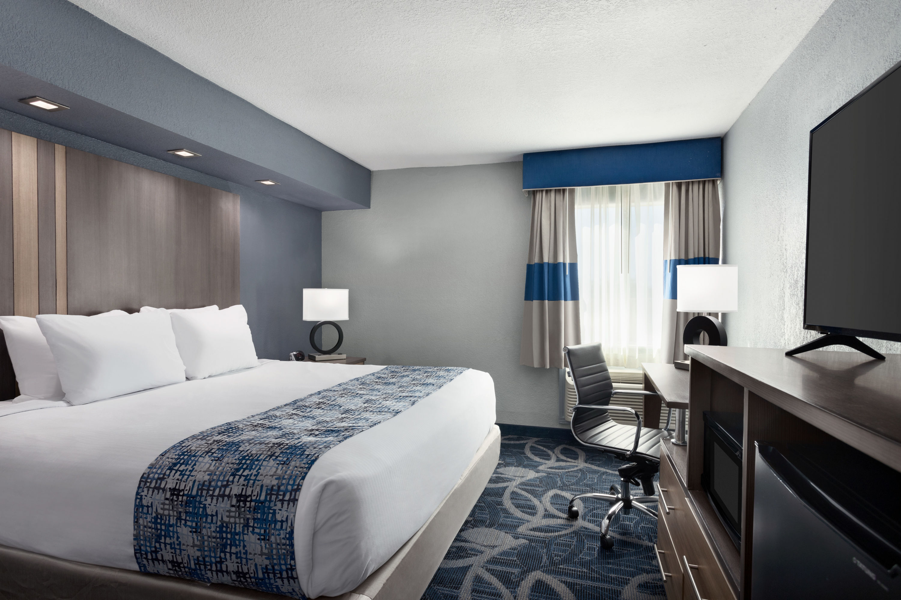 Guest room at the Baymont by Wyndham Shawnee in Shawnee, Oklahoma