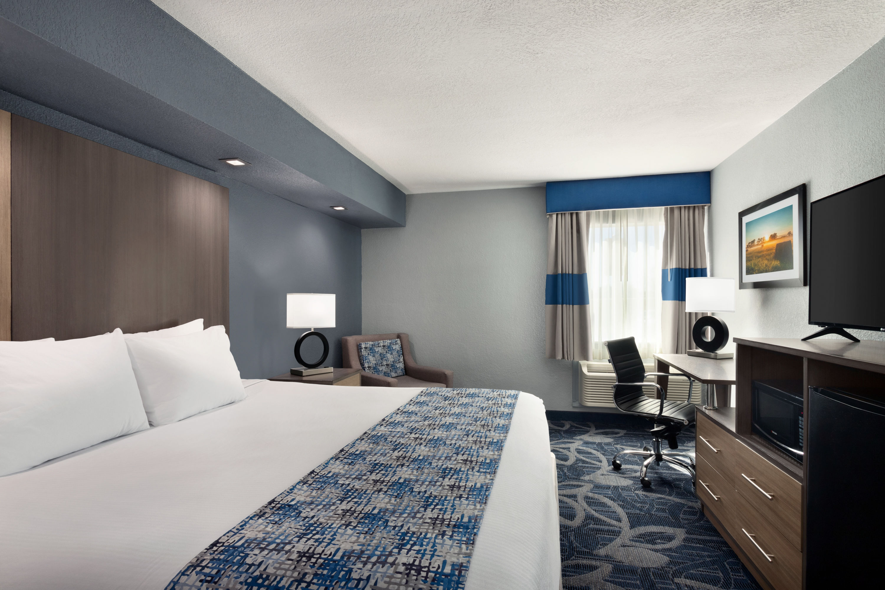 Guest room at the Baymont by Wyndham Shawnee in Shawnee, Oklahoma
