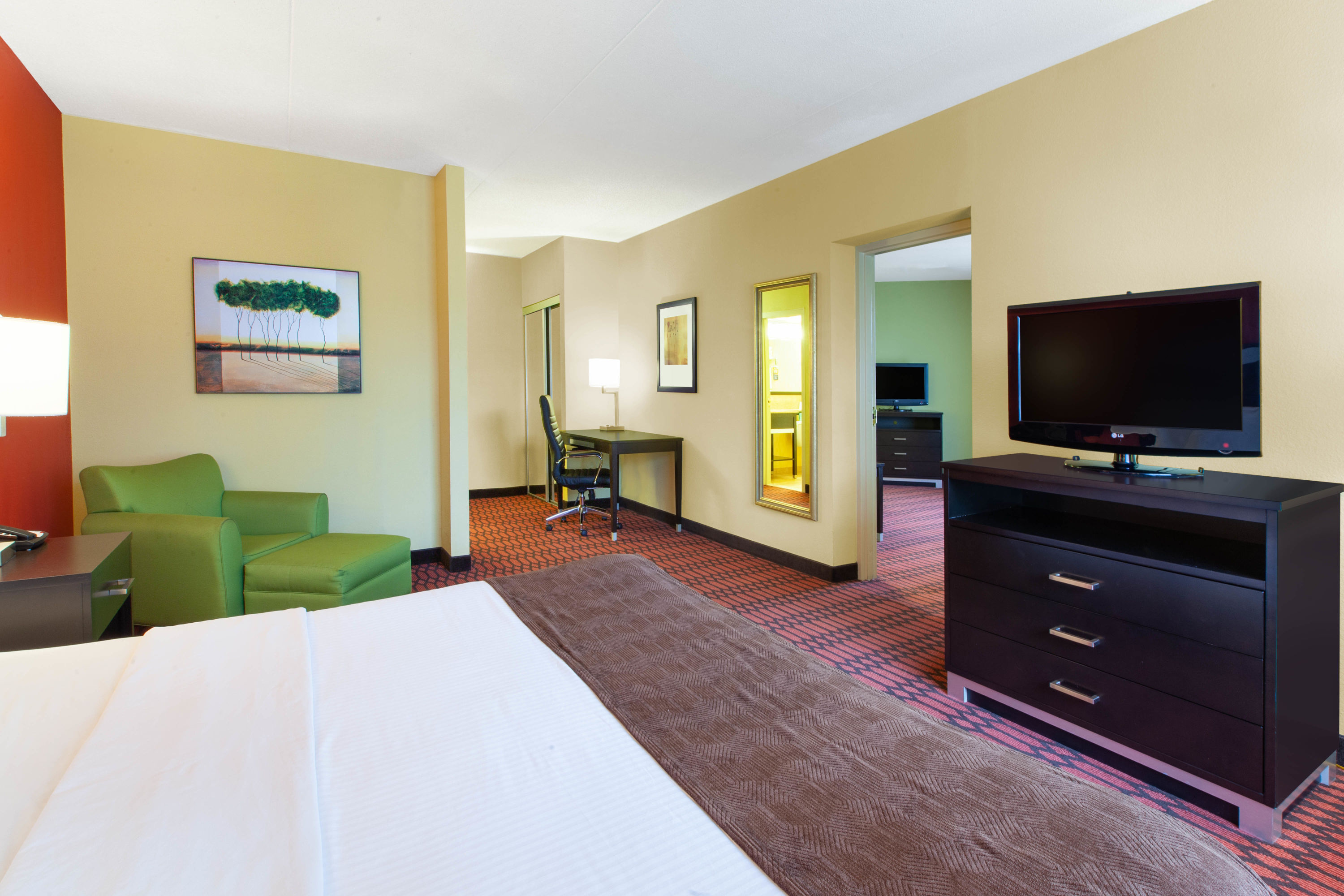 Baymont by Wyndham Harrisburg suite in Harrisburg, Pennsylvania