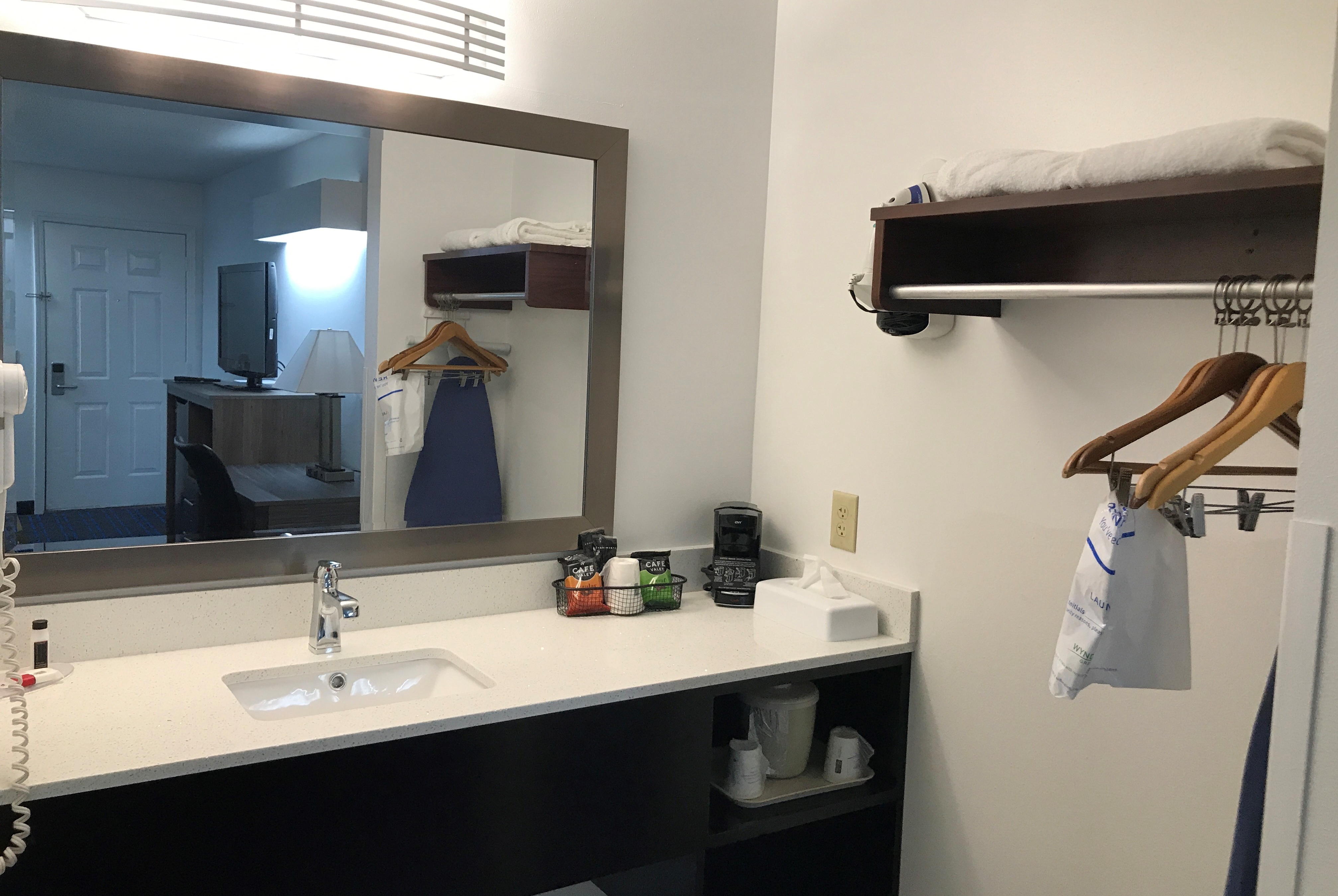 Guest room bath at the Baymont by Wyndham Anderson Clemson in Anderson, South Carolina