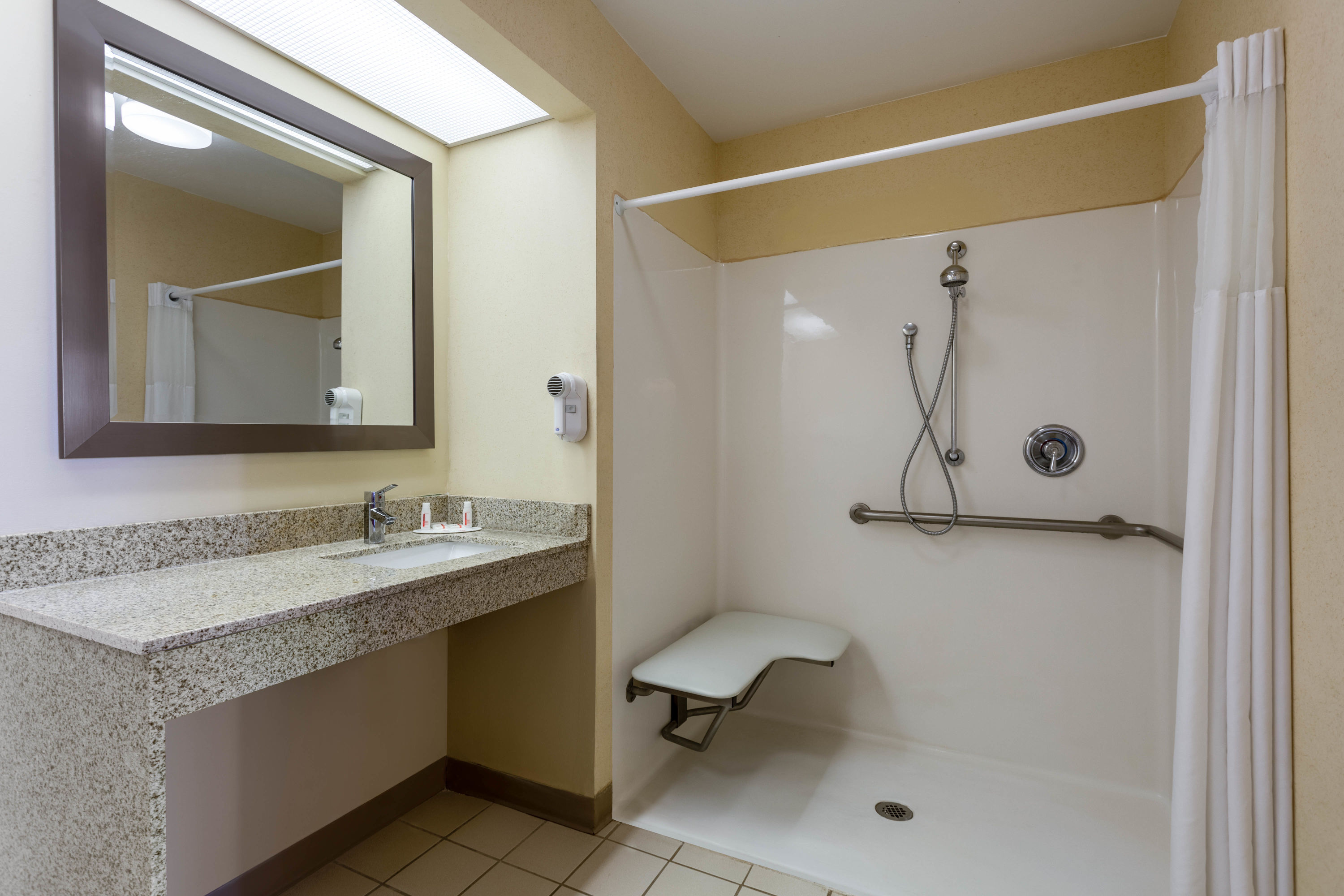 Guest room bath at the Baymont by Wyndham Easley/Greenville in Easley, South Carolina