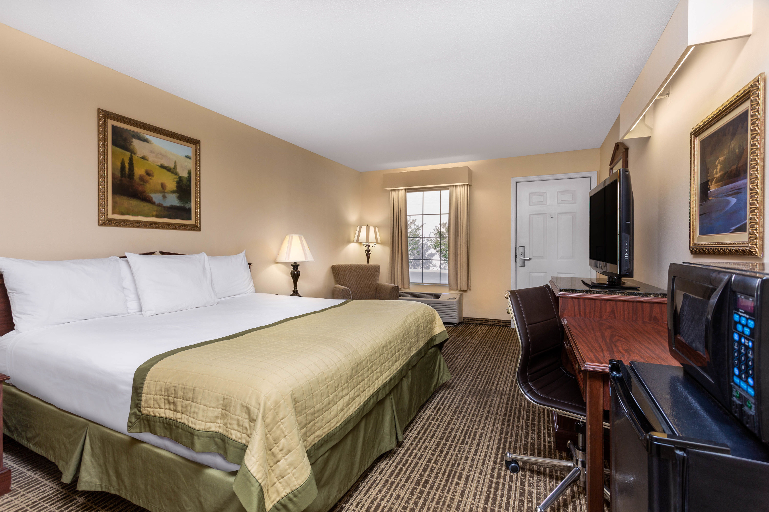 Baymont by Wyndham Easley/Greenville Easley, SC Hotels