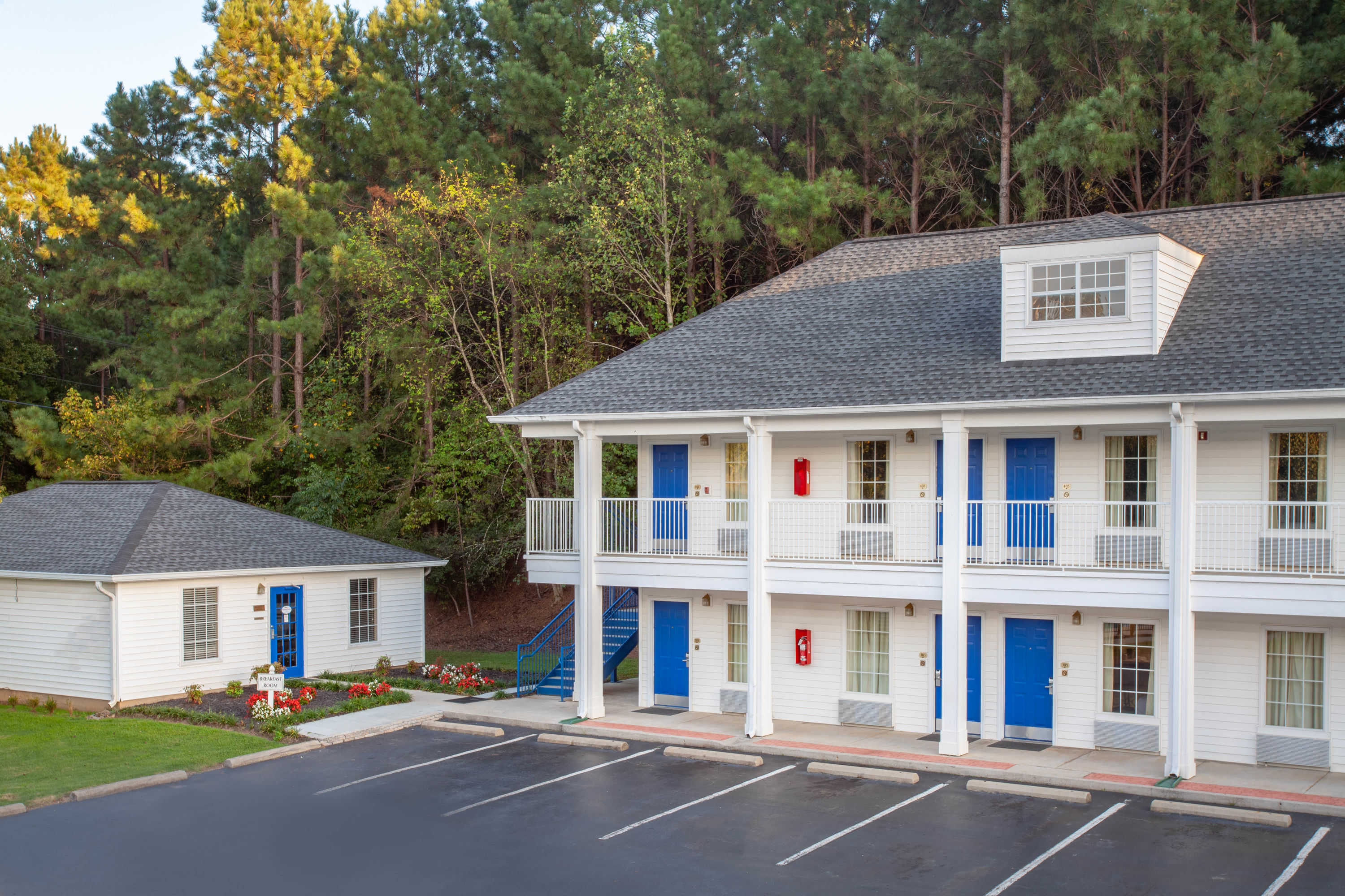 Baymont by Wyndham Greenwood Greenwood SC Hotels