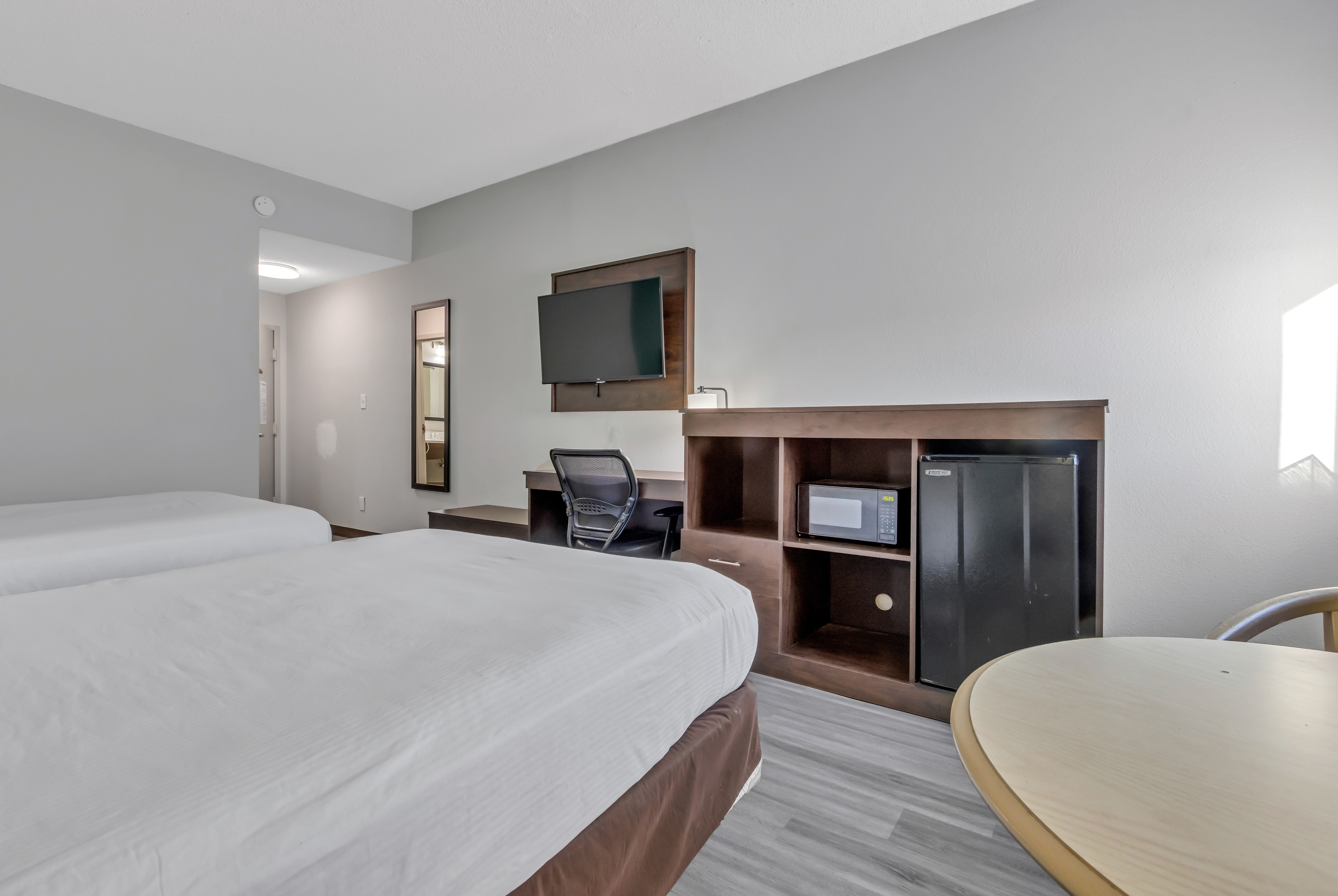 Guest room at the Baymont by Wyndham North Myrtle Beach in North Myrtle Beach, South Carolina