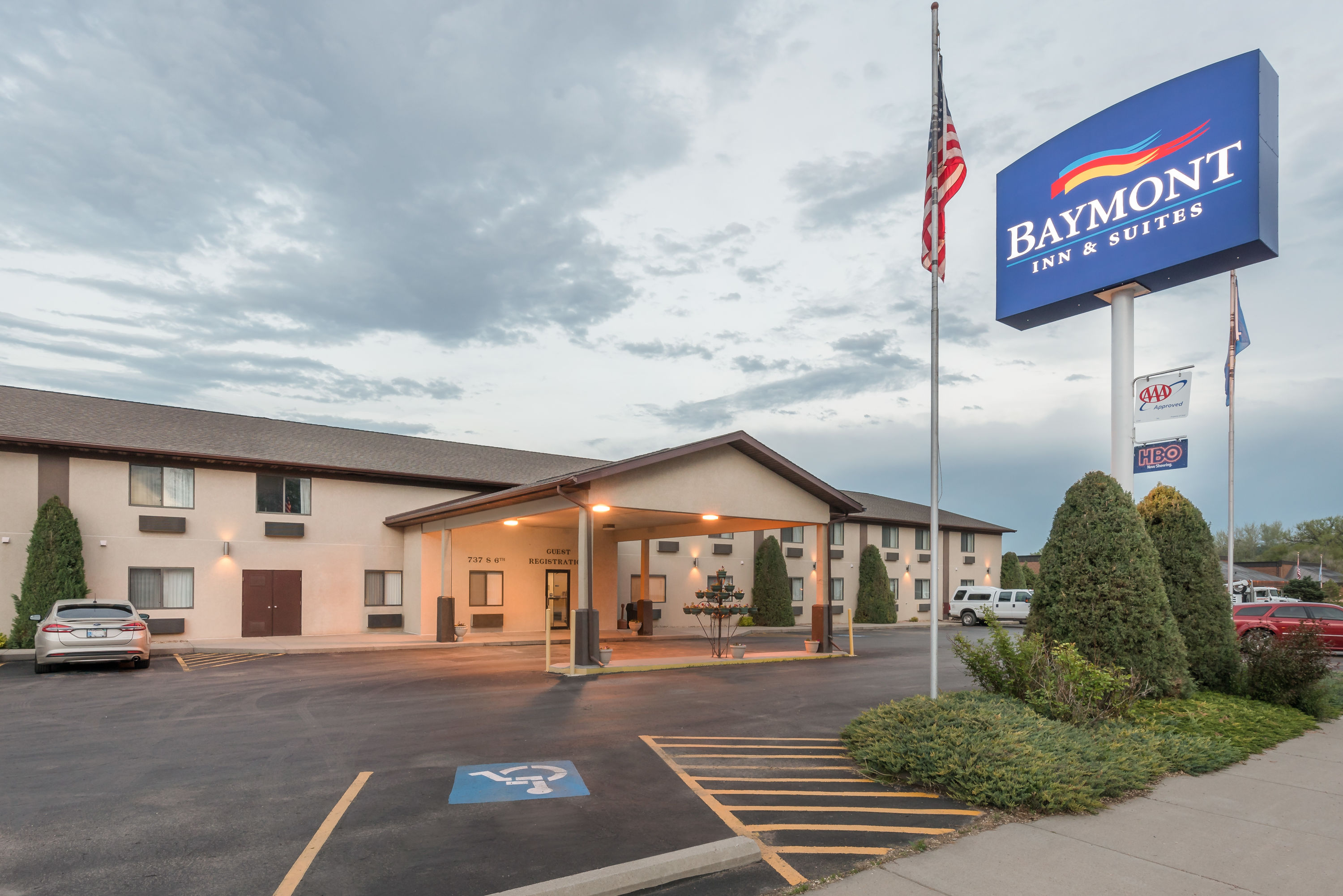 Baymont by Wyndham Hot Springs Hot Springs, SD Hotels