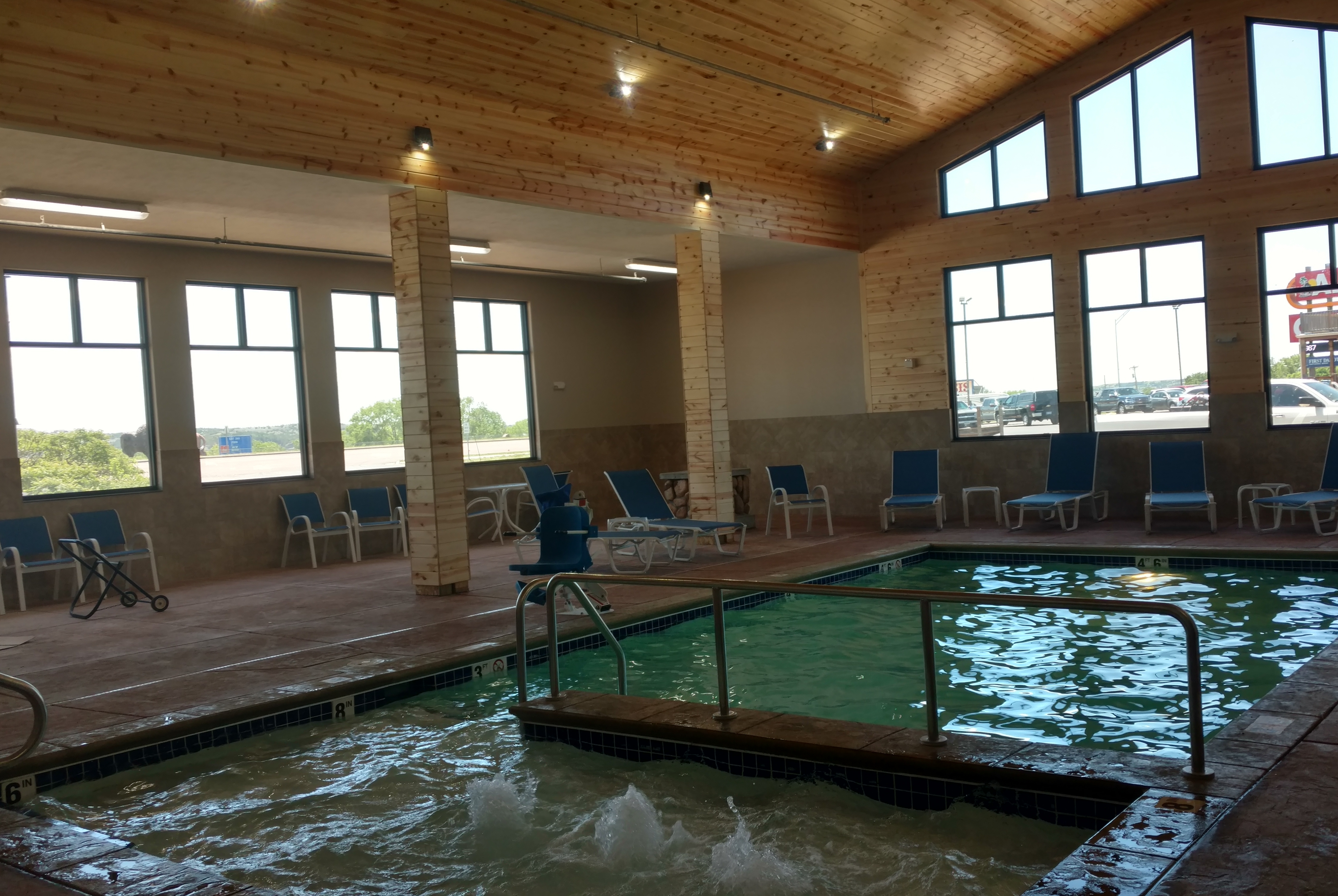 Baymont By Wyndham Oacoma Oacoma Sd Hotels Chamberlain is located along the missouri river in south central south dakota, 85 miles southeast of pierre and 140 miles west of downtown sioux falls. baymont by wyndham oacoma oacoma sd