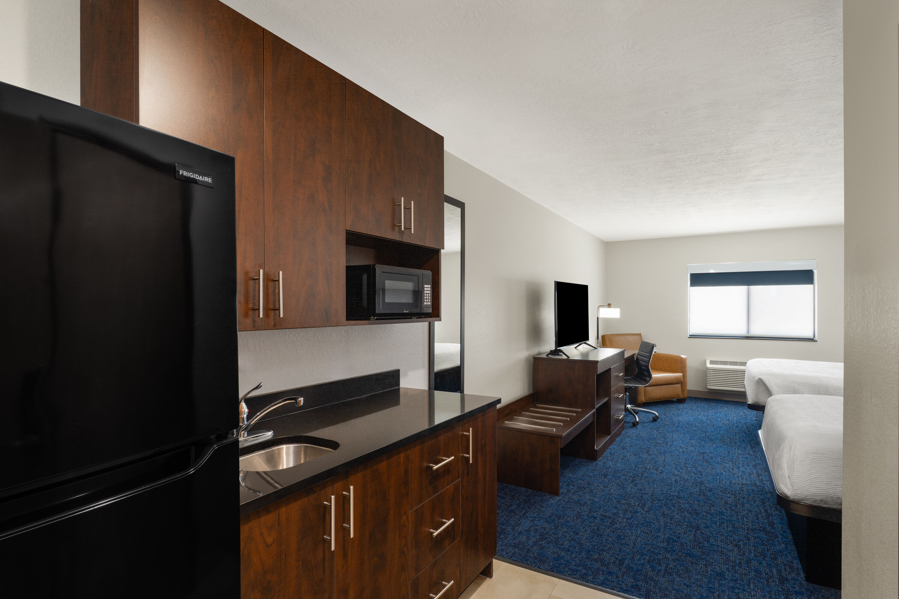 Baymont by Wyndham Oacoma suite in Oacoma, South Dakota