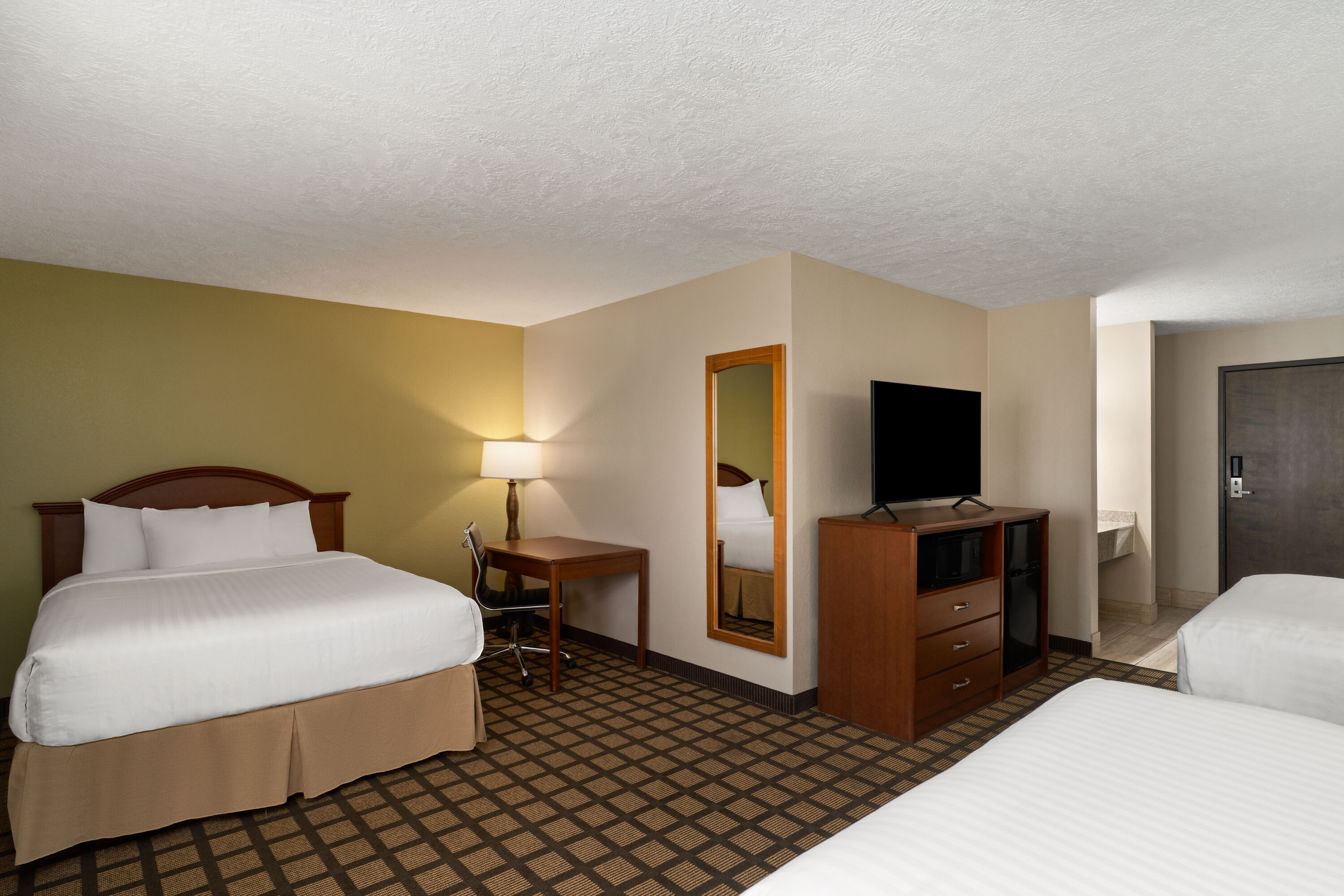 Baymont by Wyndham Oacoma suite in Oacoma, South Dakota