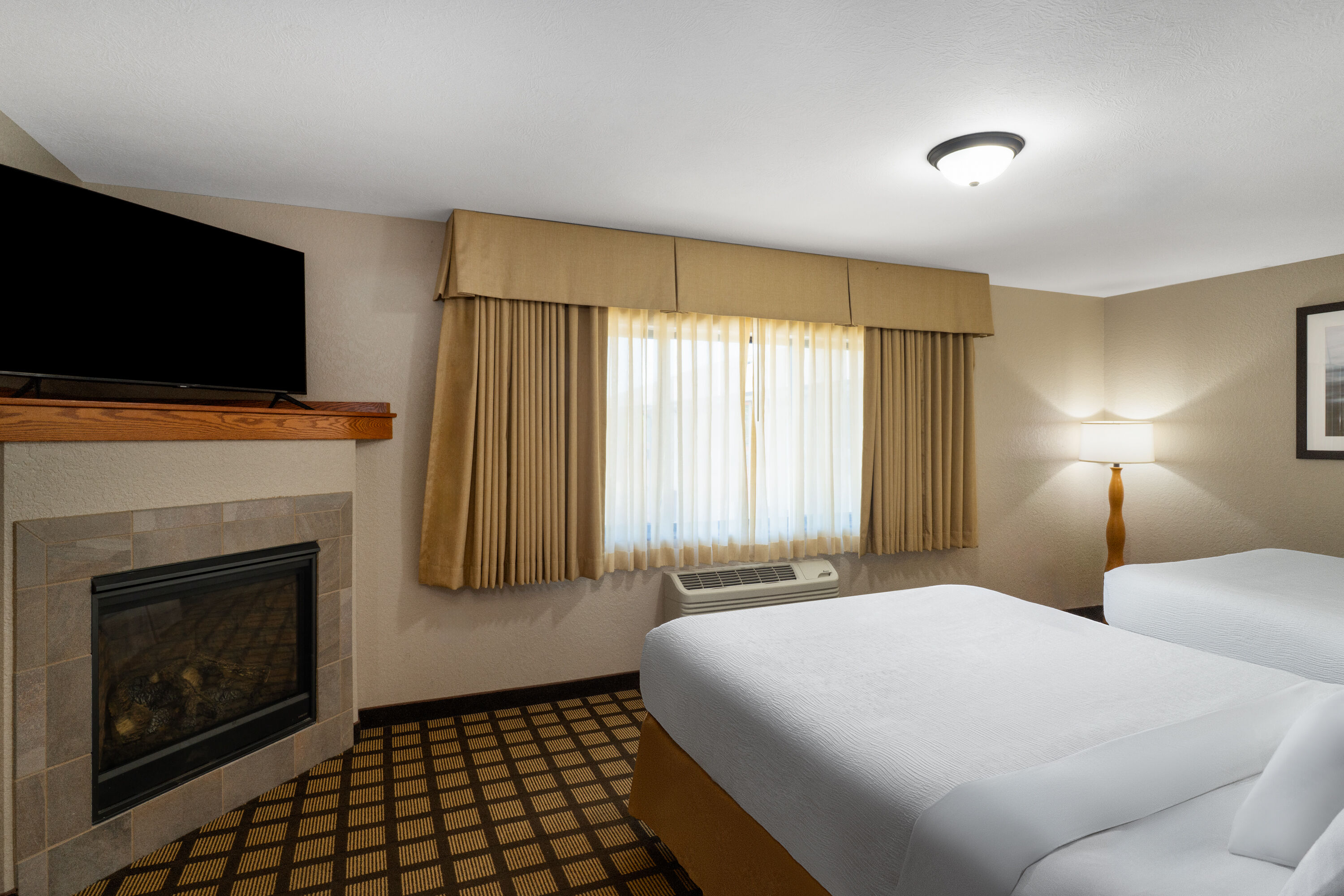 Baymont by Wyndham Oacoma suite in Oacoma, South Dakota