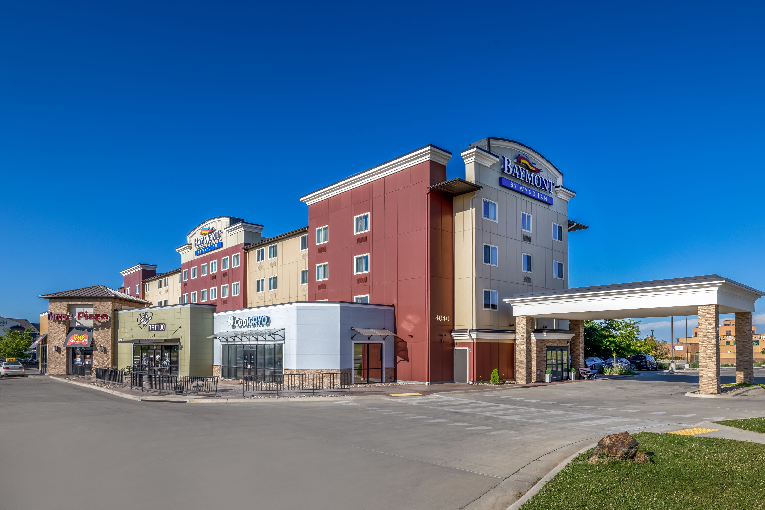 Exterior of Baymont by Wyndham Rapid City hotel in Rapid City, South Dakota