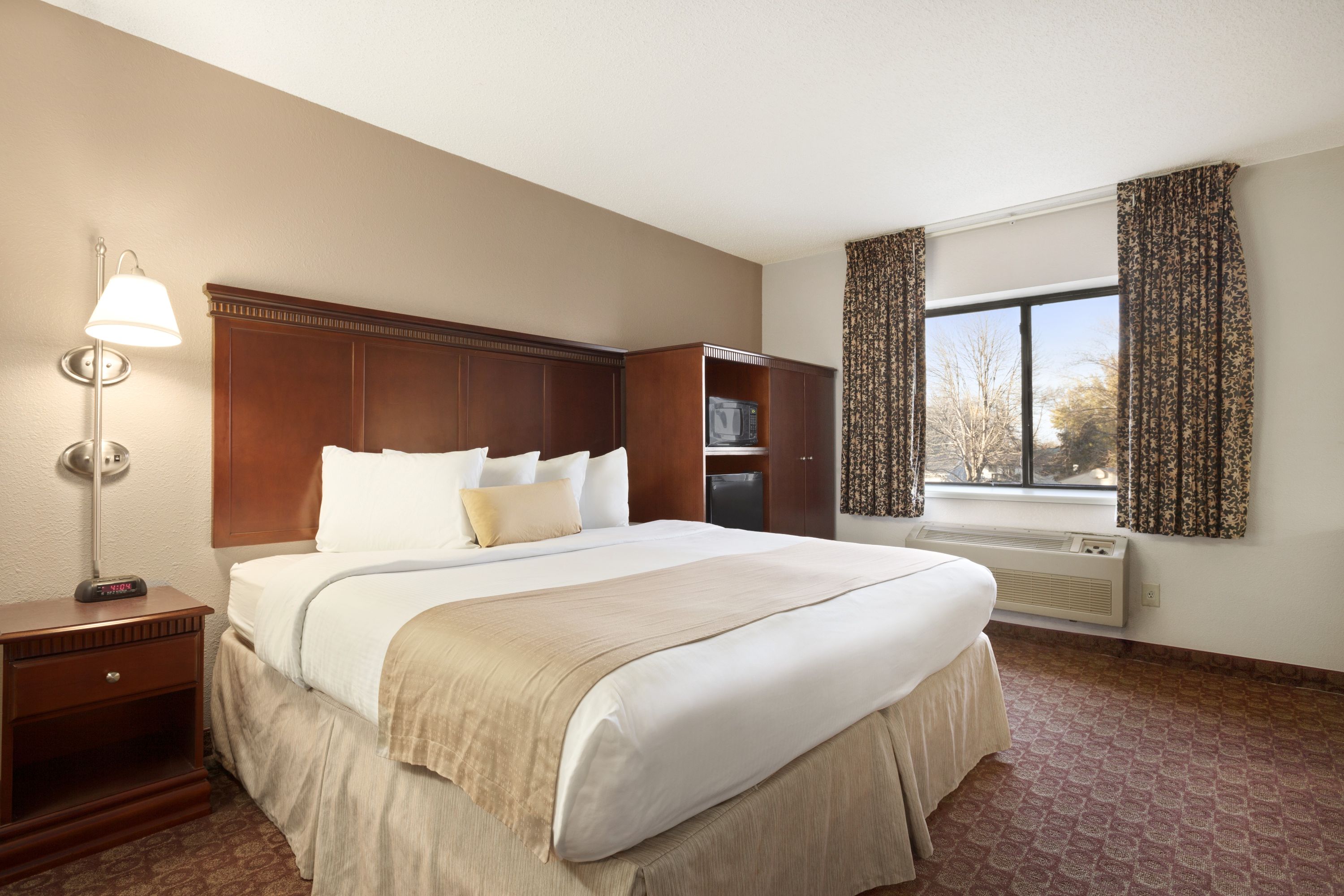 Baymont by Wyndham Sioux Falls Near West 41st Street Sioux Falls, SD