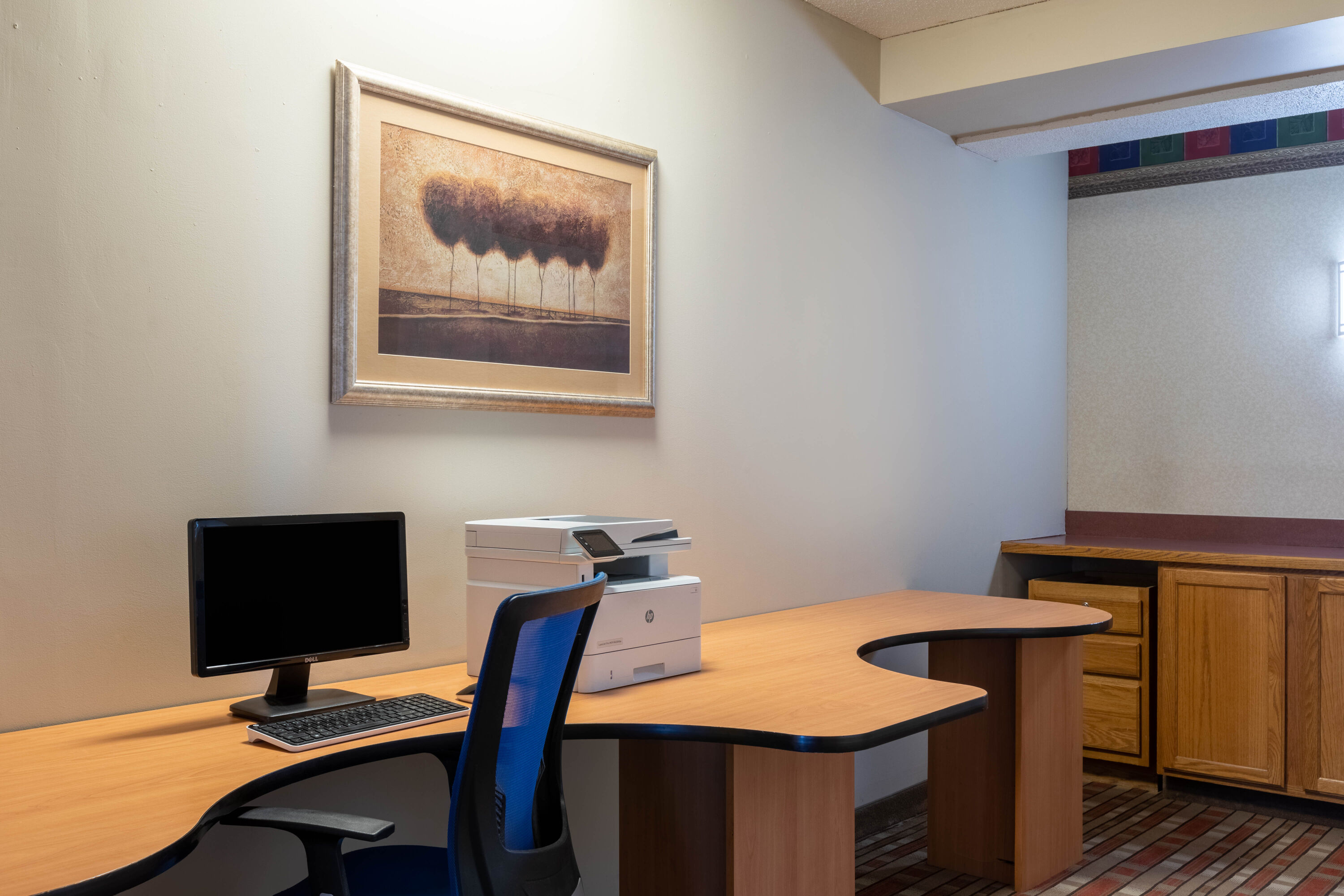 Baymont by Wyndham Spearfish business center in Spearfish, South Dakota