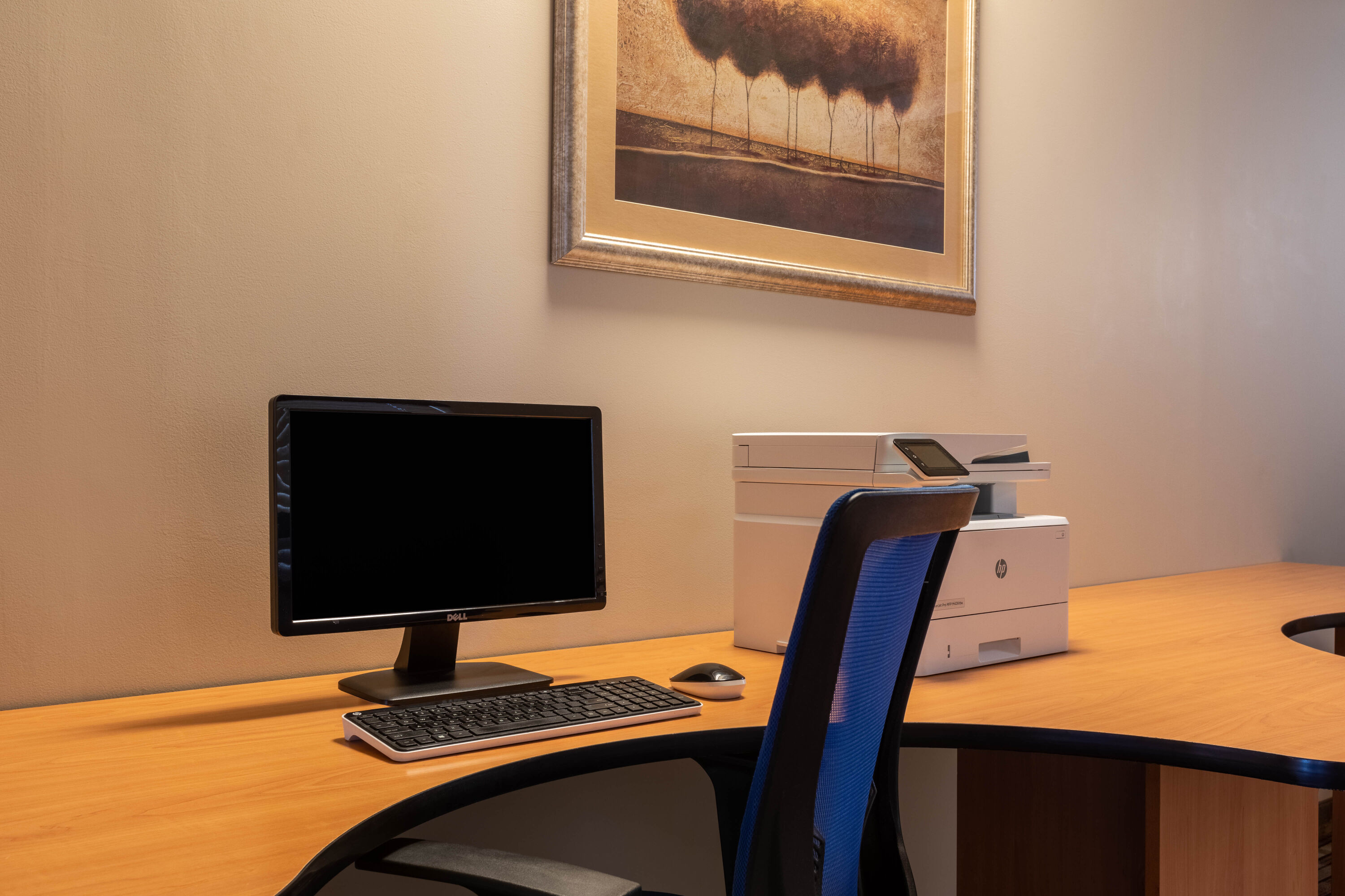 Baymont by Wyndham Spearfish business center in Spearfish, South Dakota