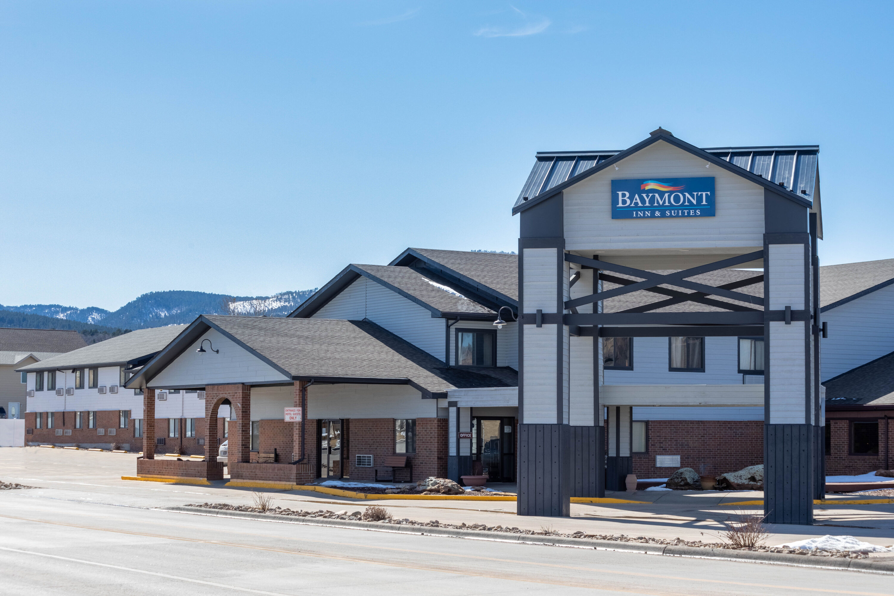 Exterior of Baymont by Wyndham Spearfish hotel in Spearfish, South Dakota