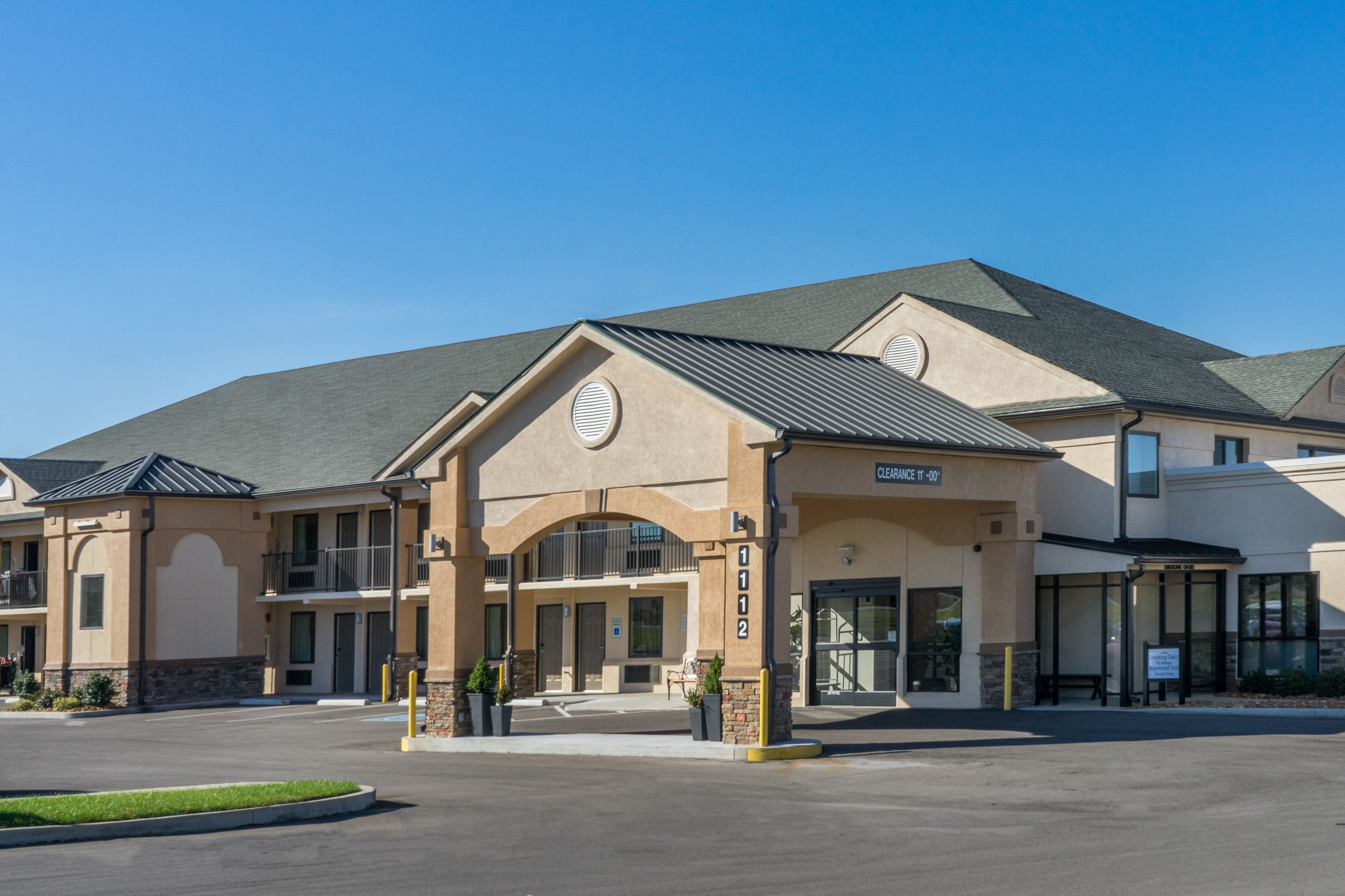 Baymont by Wyndham Clarksville Clarksville, TN Hotels