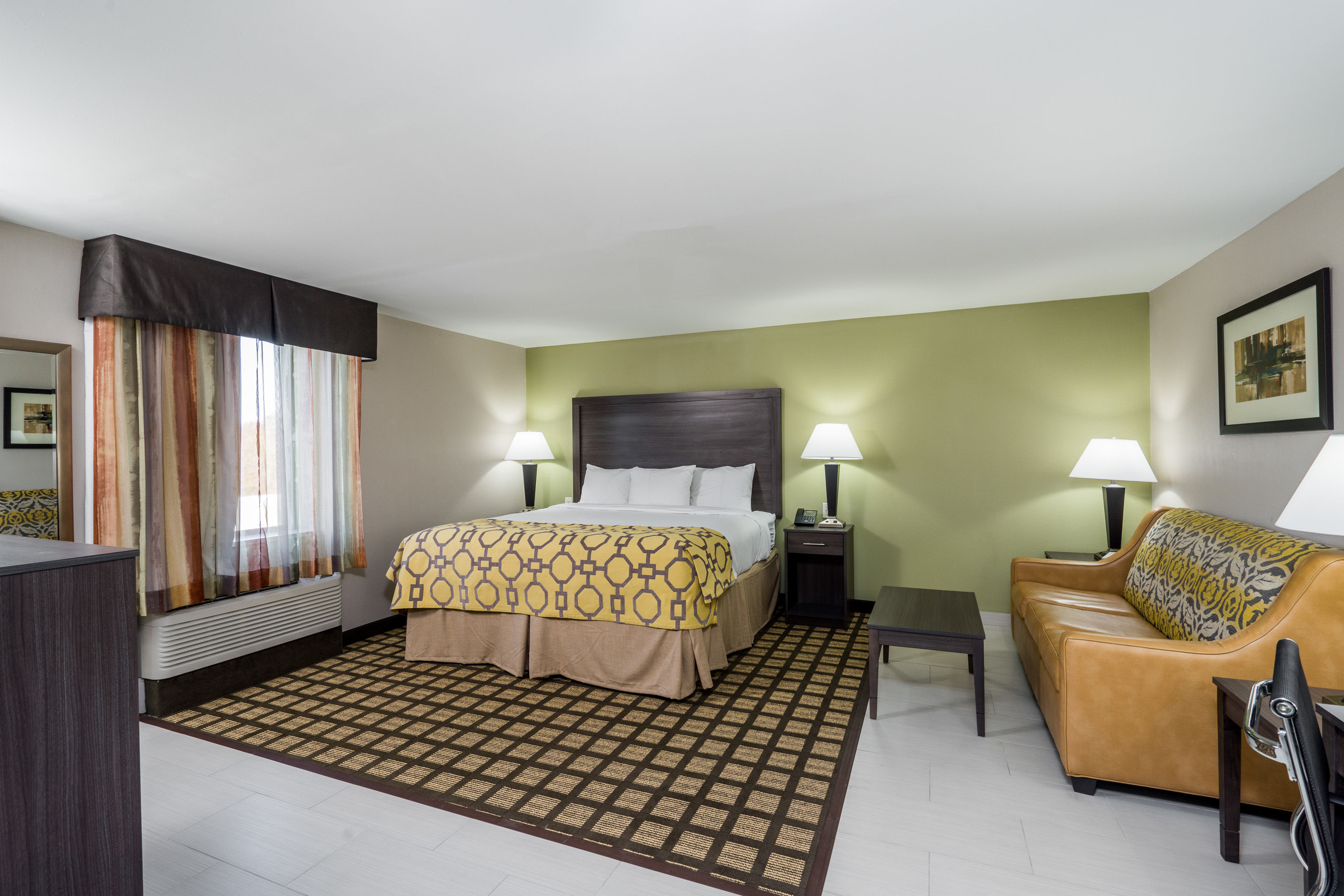 Guest room at the Baymont by Wyndham Clarksville in Clarksville, Tennessee