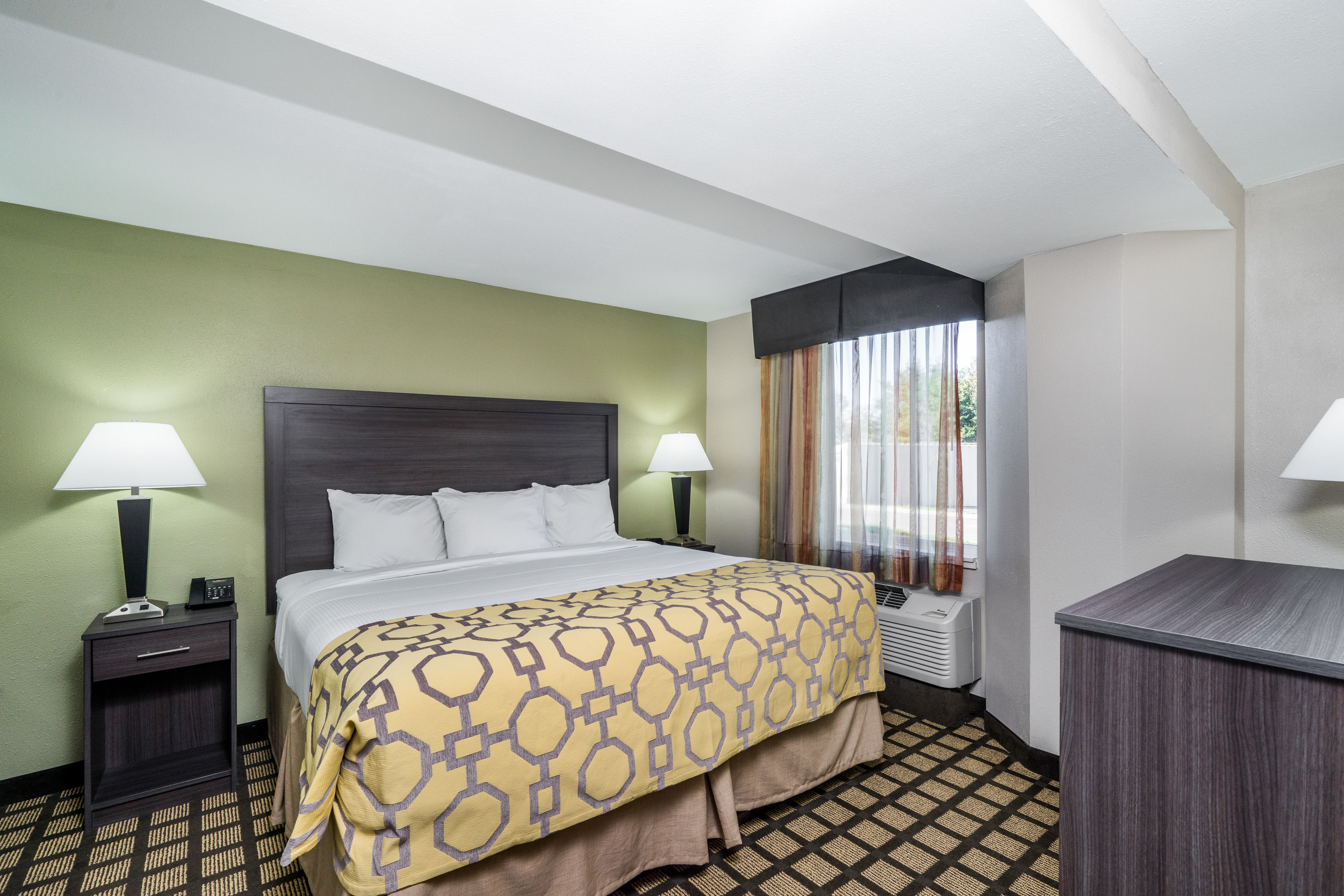 Guest room at the Baymont by Wyndham Clarksville in Clarksville, Tennessee