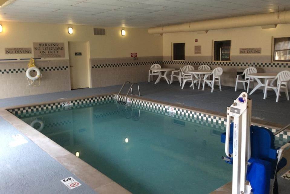 Baymont By Wyndham Clinton Clinton Tn Hotels