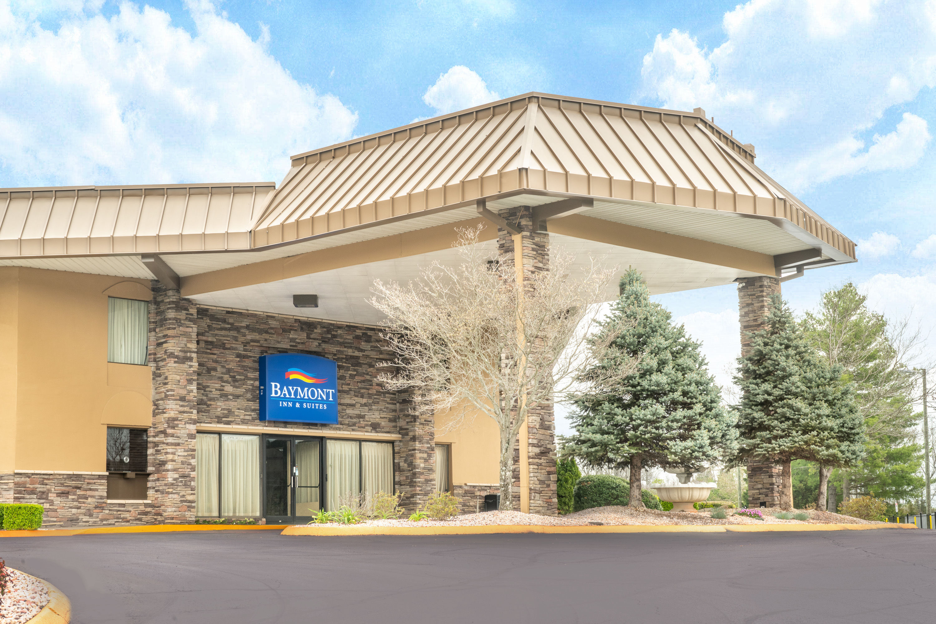 Baymont By Wyndham Knoxville I 75 Knoxville Tn Hotels