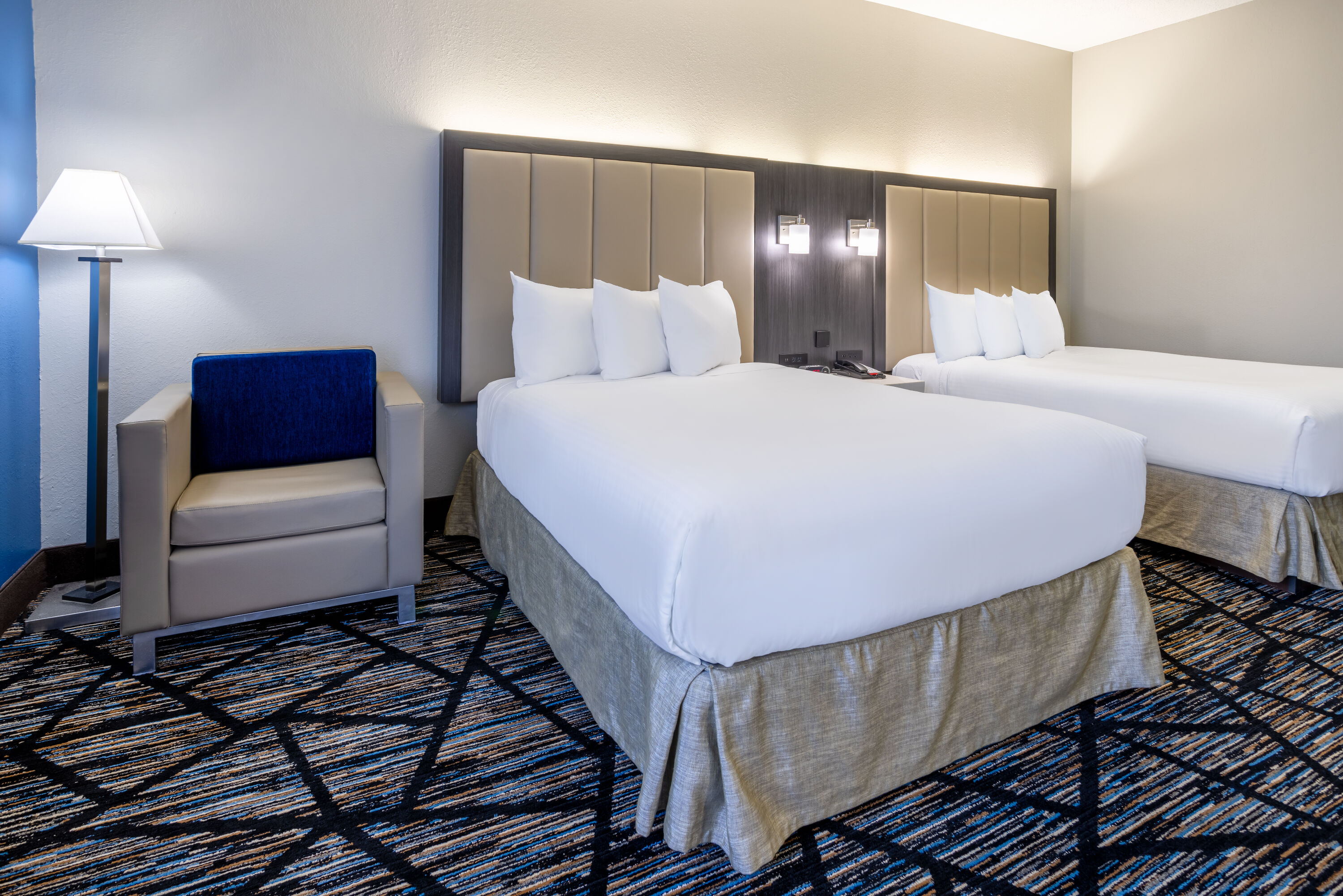 Guest room at the Baymont by Wyndham La Vergne/Nashville I-24 East in La Vergne, Tennessee