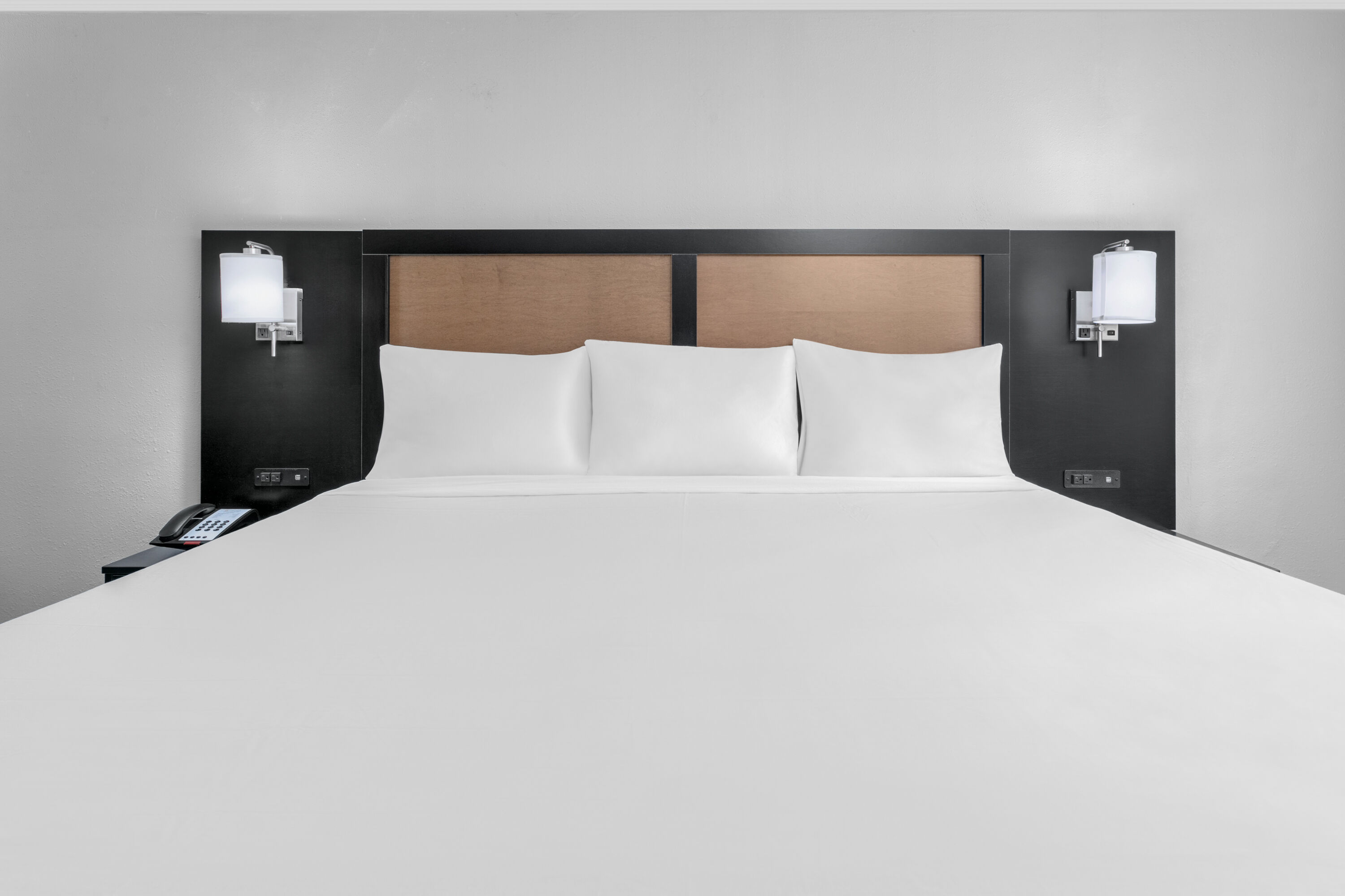 Guest room at the Baymont by Wyndham Austin University Area in Austin, Texas