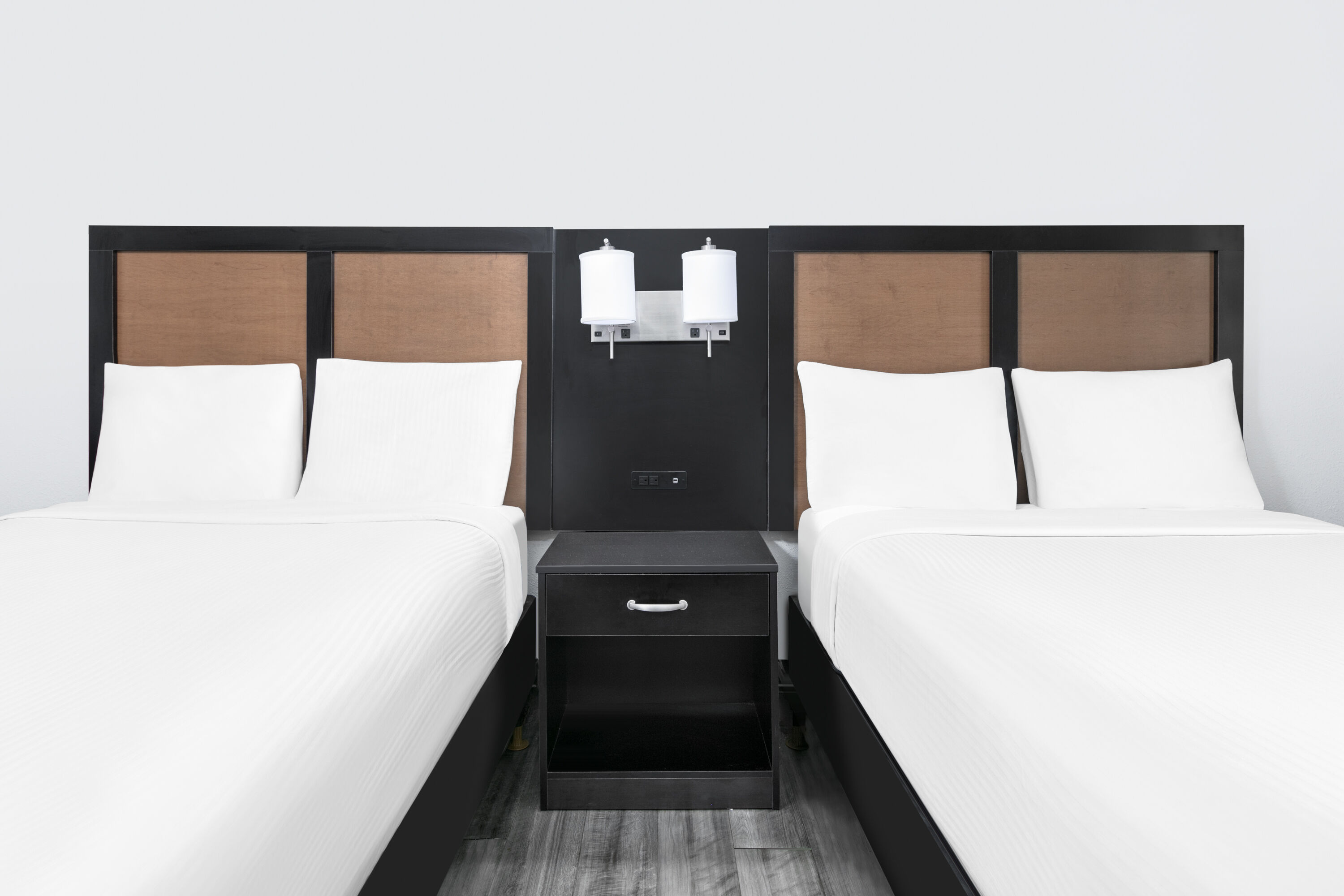 Guest room at the Baymont by Wyndham Austin University Area in Austin, Texas