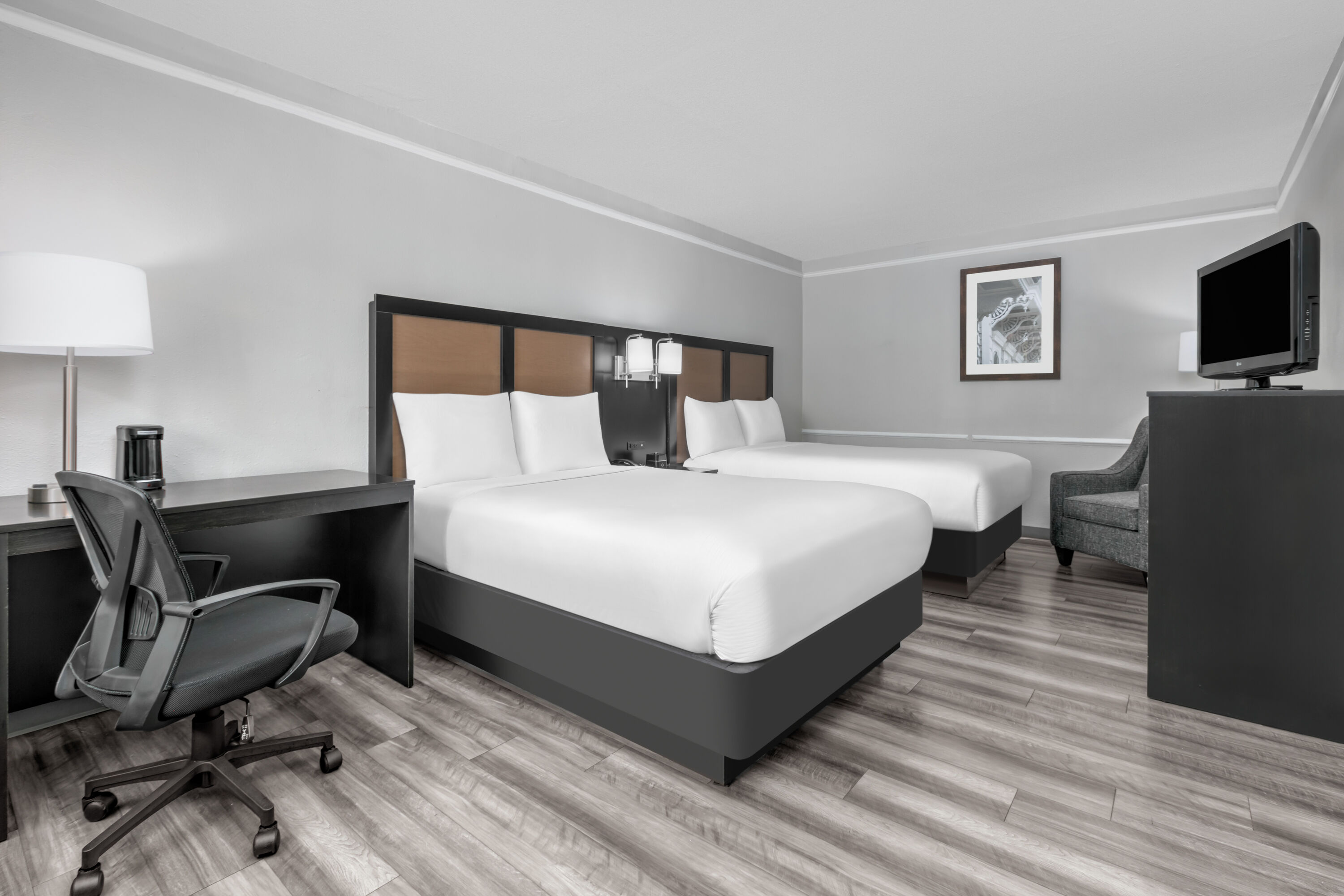 Guest room at the Baymont by Wyndham Austin University Area in Austin, Texas