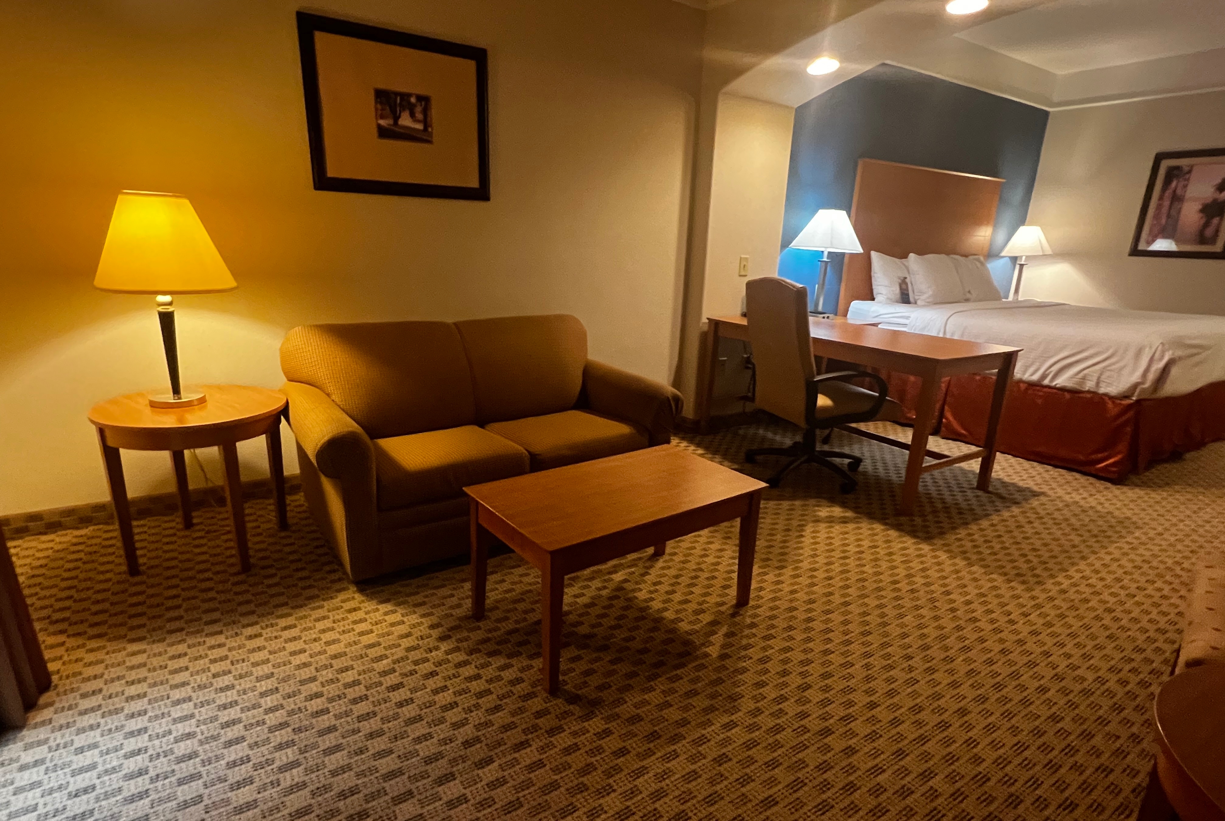 Guest room at the Baymont by Wyndham Brenham in Brenham, Texas