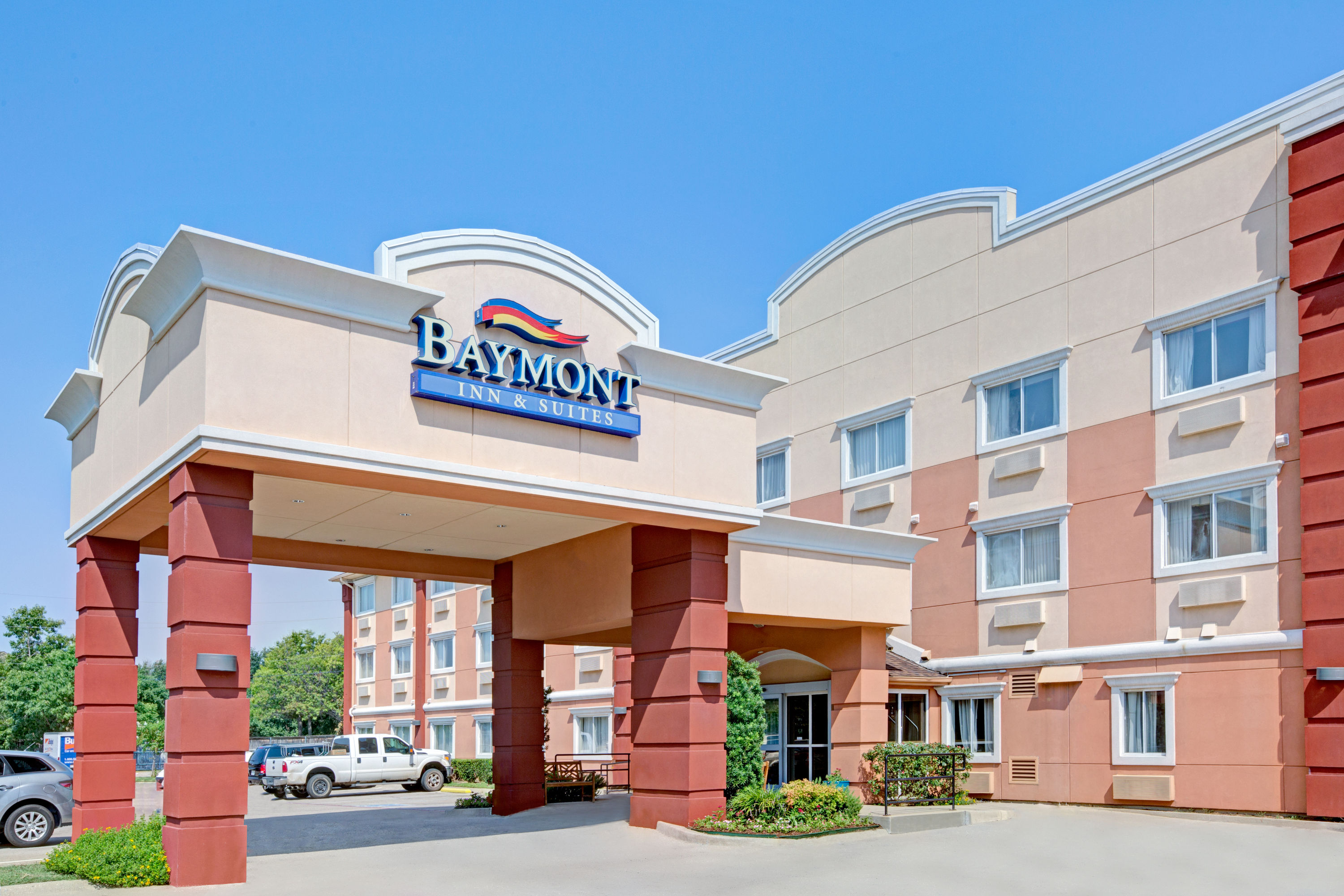 Baymont By Wyndham Dallas Love Field Dallas Tx Hotels