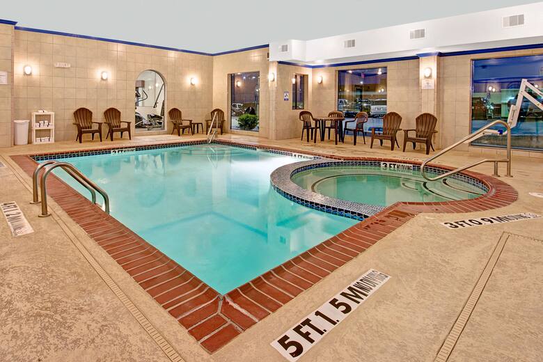 Pool at the Baymont Inn & Suites Decatur in Decatur, Texas