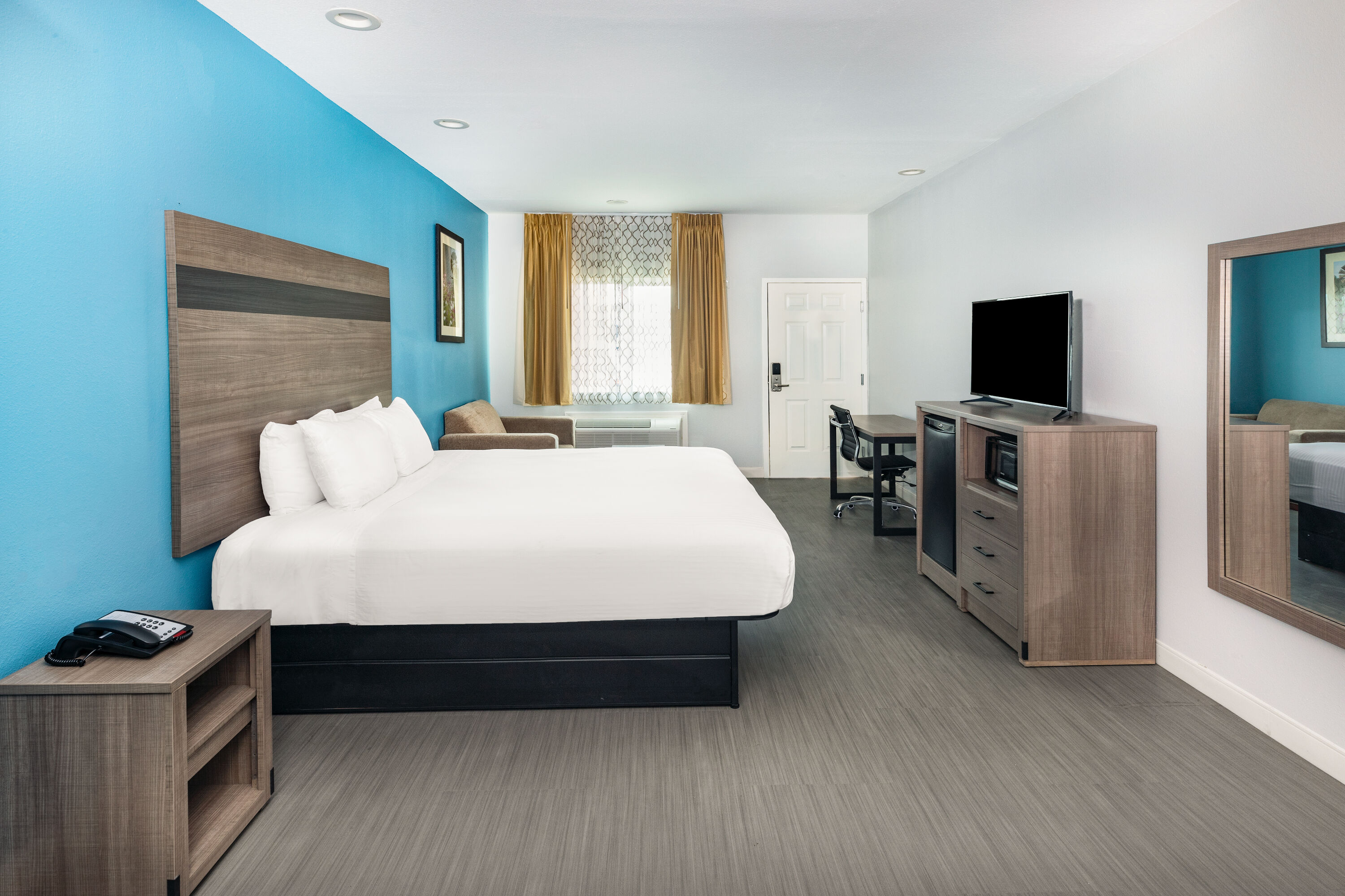 Guest room at the Baymont by Wyndham Freeport Texas in Freeport, Texas