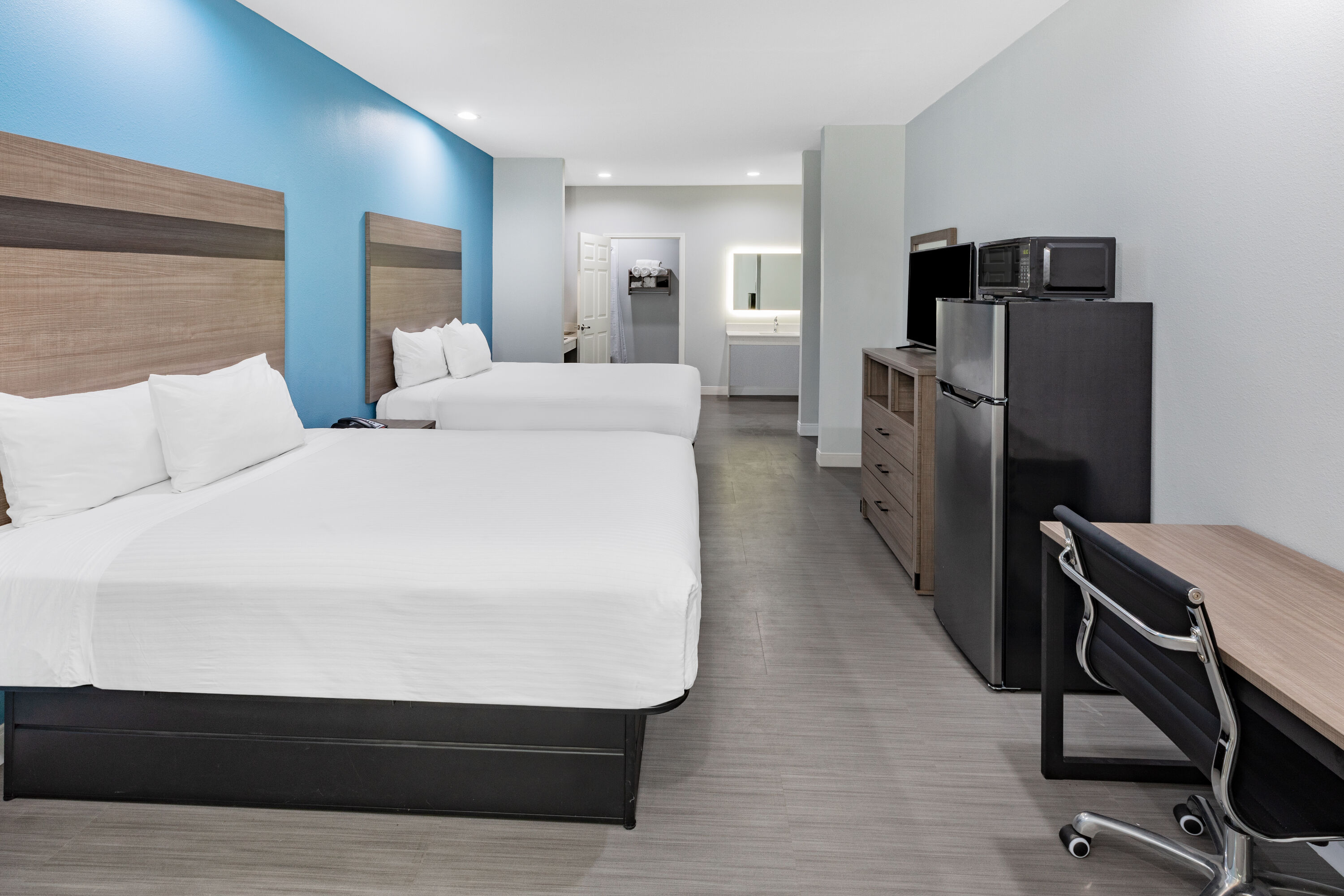 Baymont by Wyndham Freeport Texas suite in Freeport, Texas