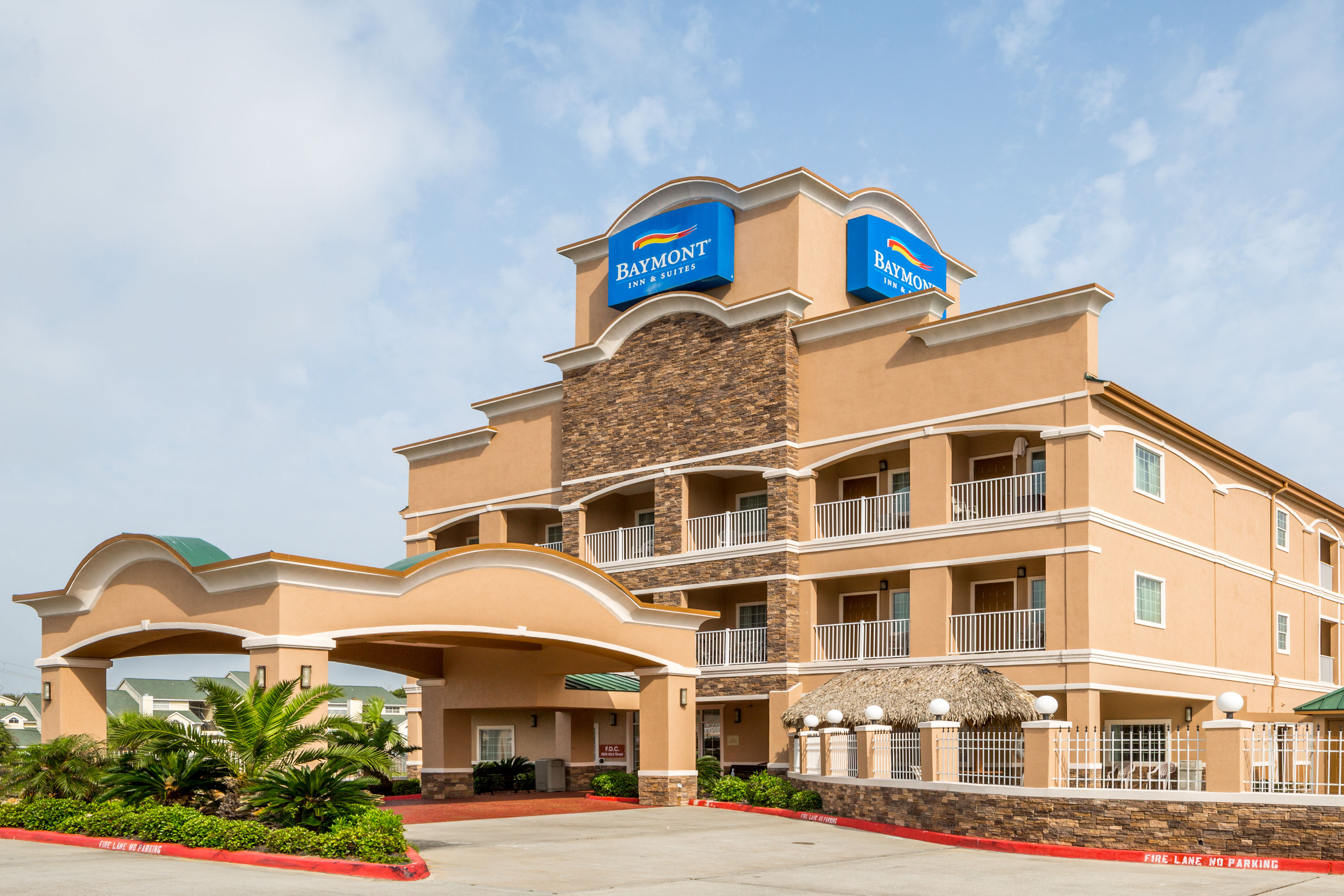 Baymont By Wyndham Galveston Galveston Tx Hotels
