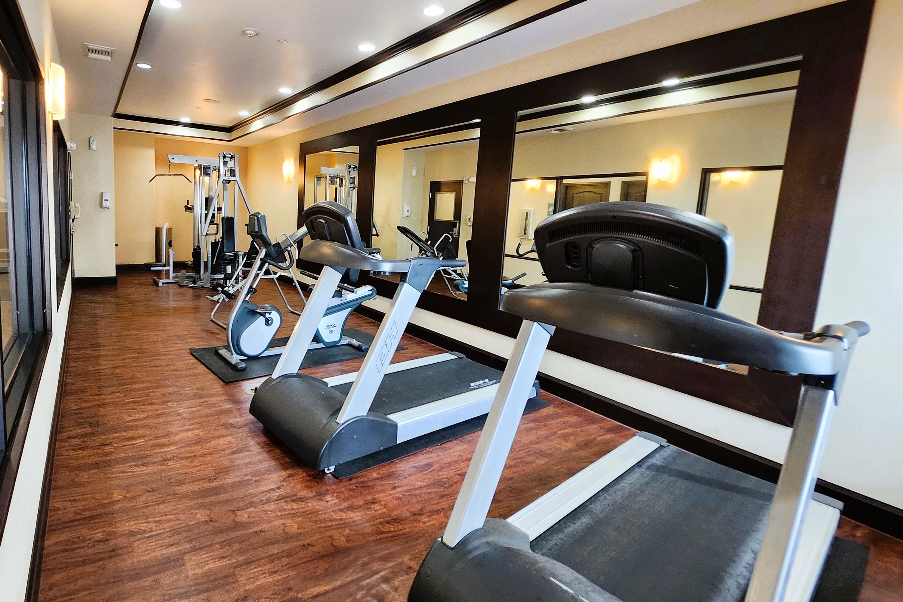 Fitness room at Baymont by Wyndham Jewett in Jewett, Texas