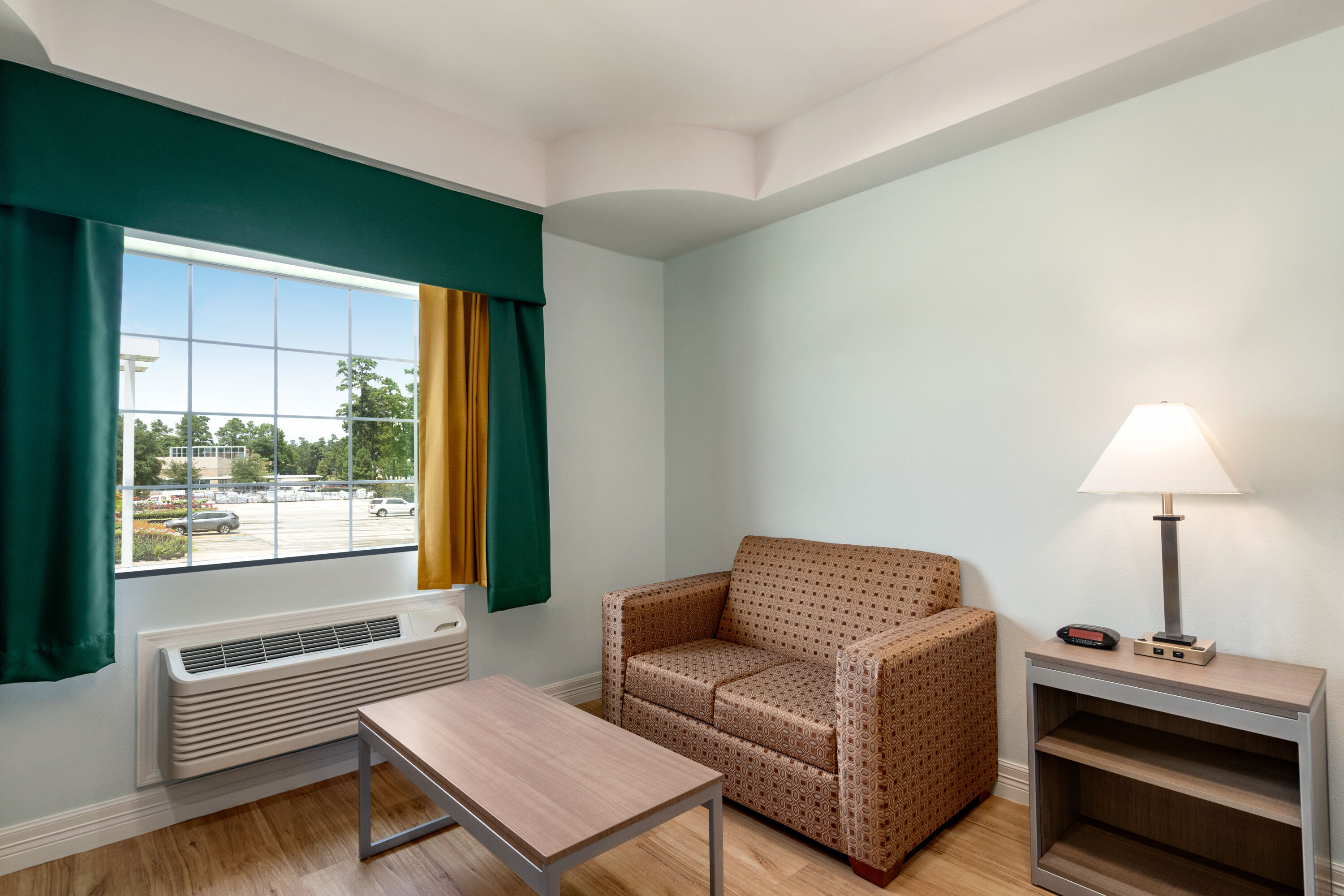 Guest room at the Baymont by Wyndham Kingwood in Kingwood, Texas