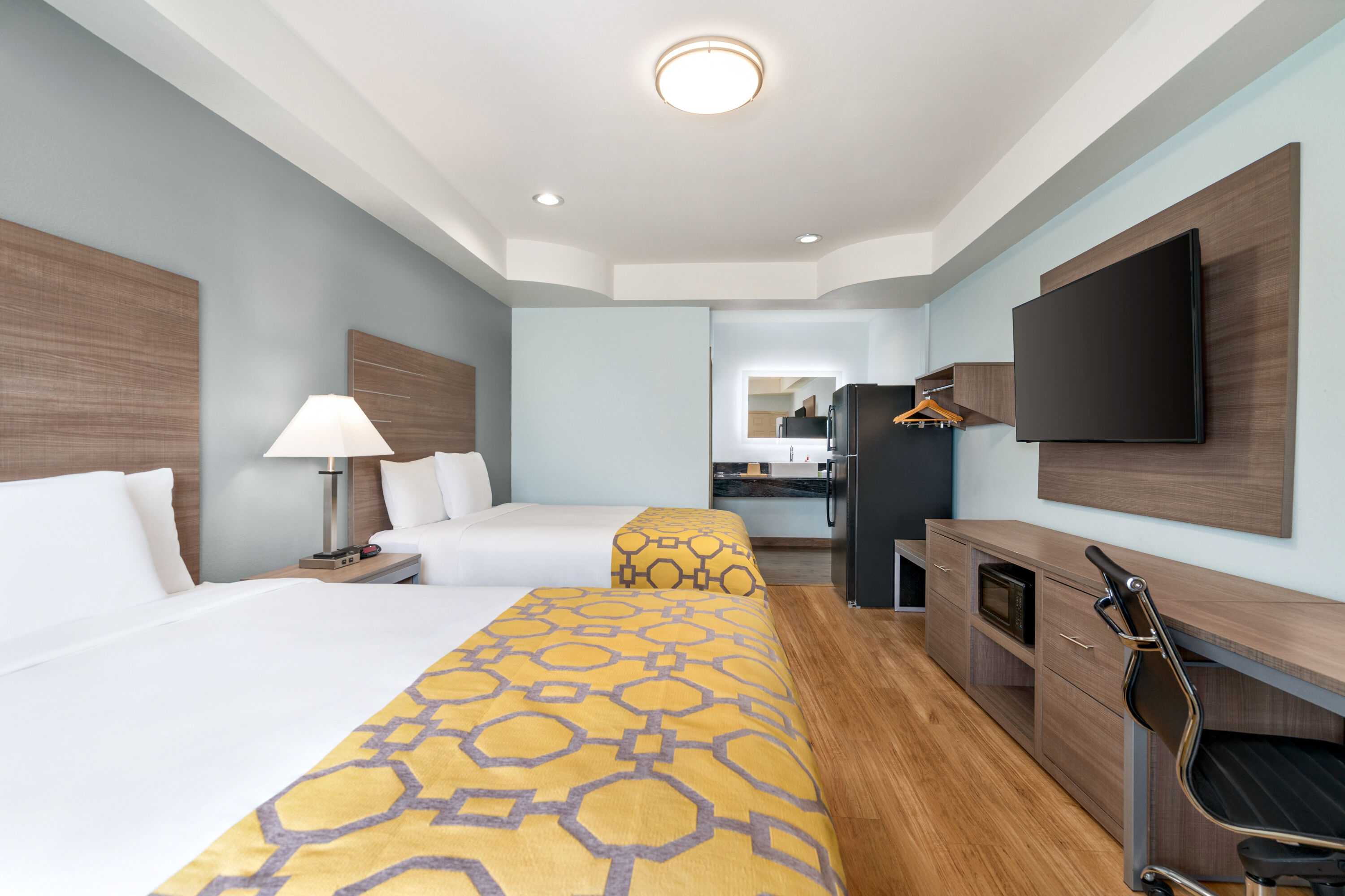 Guest room at the Baymont by Wyndham Kingwood in Kingwood, Texas