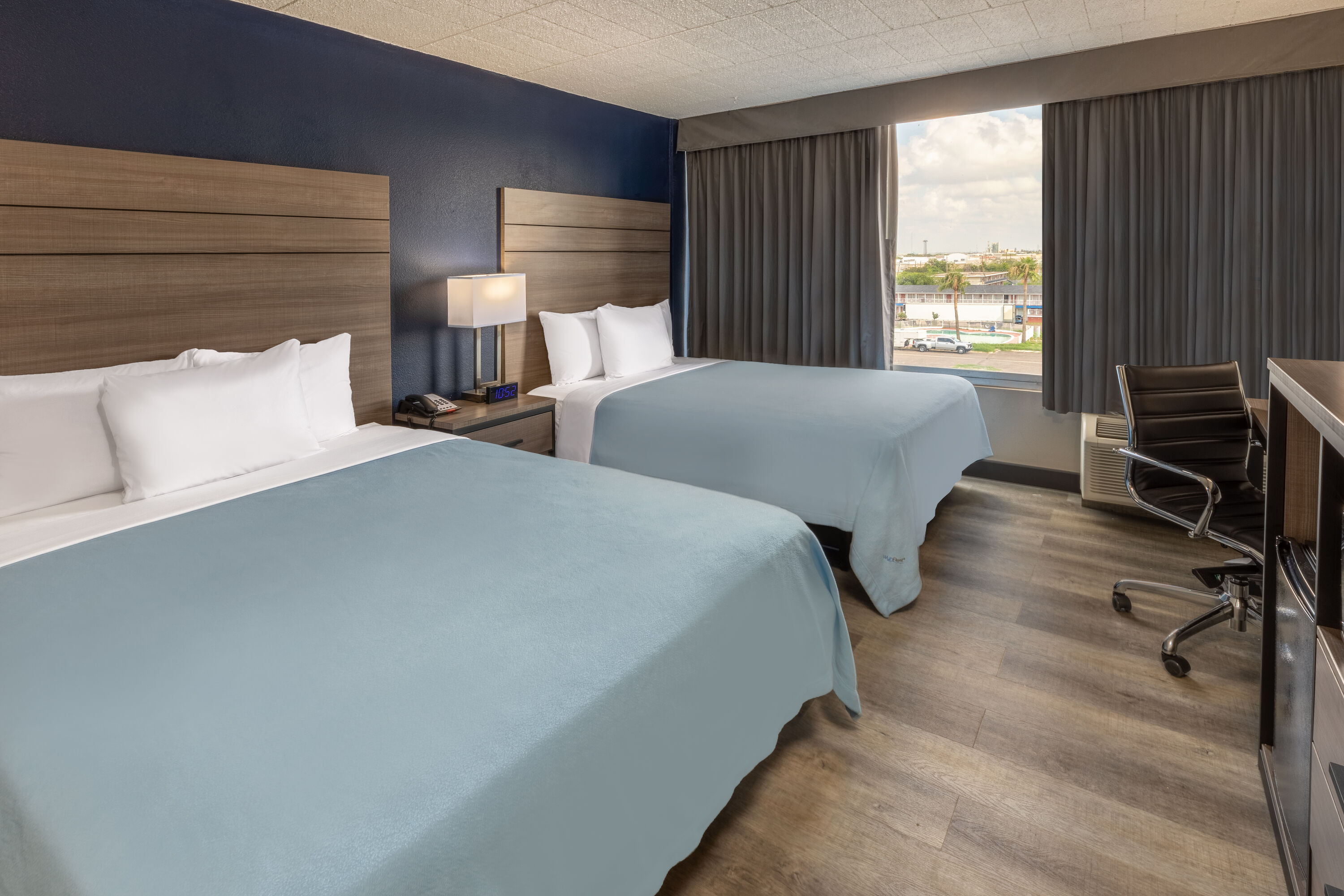 Guest room at the Baymont by Wyndham Laredo in Laredo, Texas