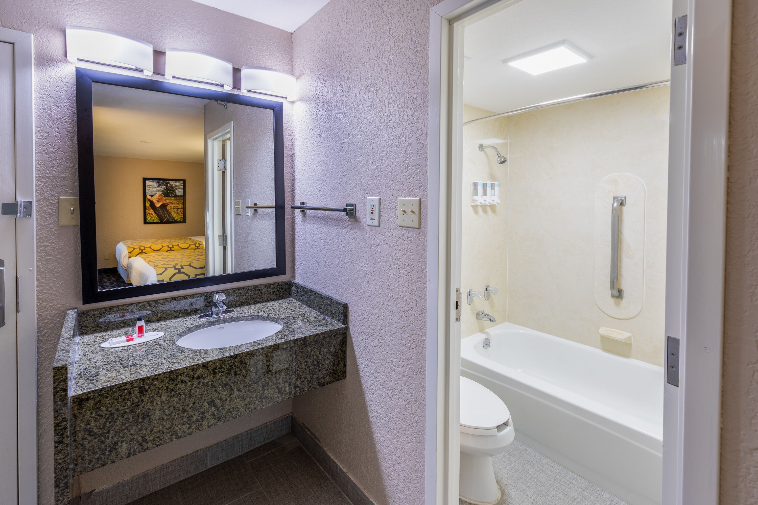 Guest room bath at the Baymont by Wyndham McAllen/Pharr in McAllen, Texas