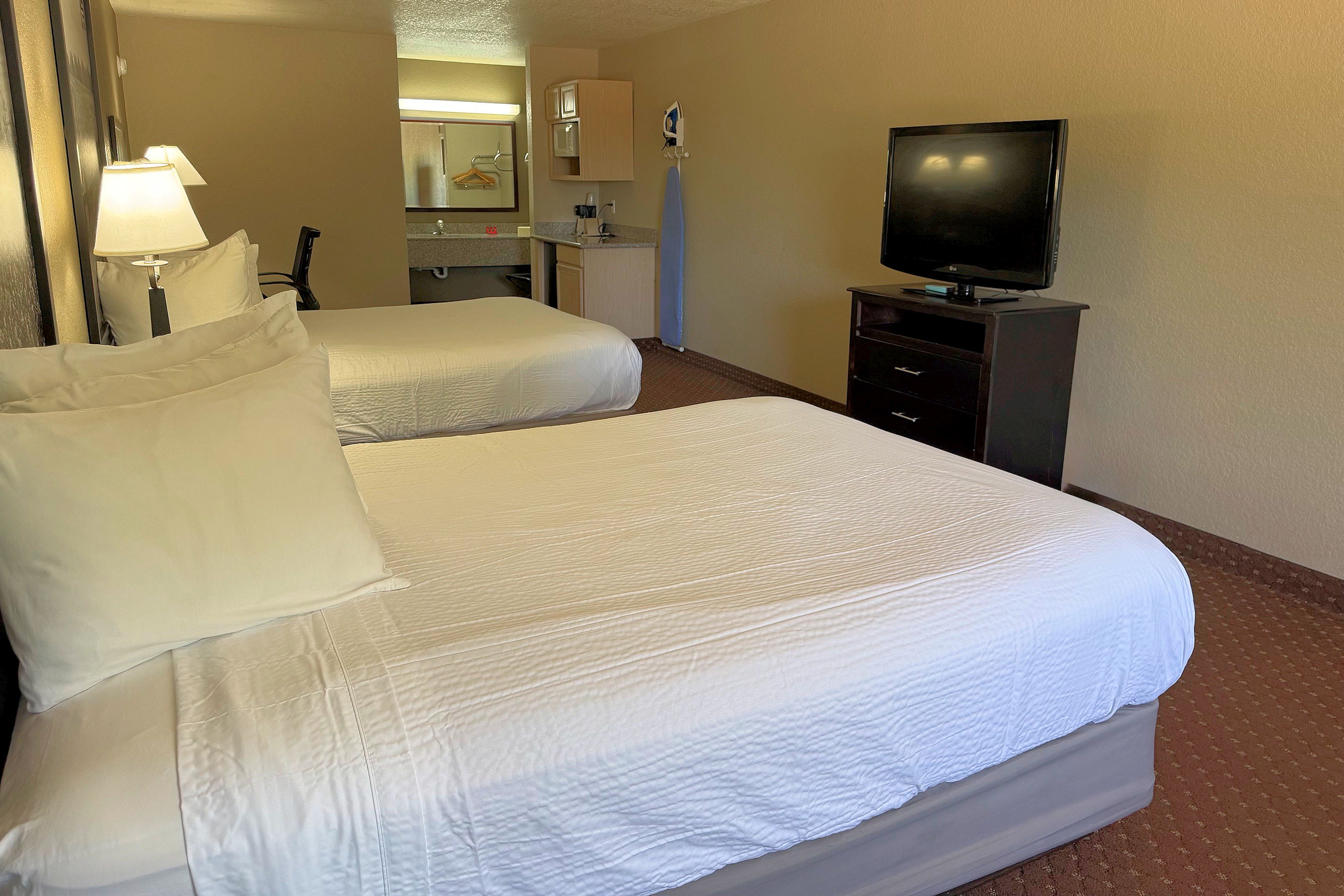 Guest room at the Baymont by Wyndham New Braunfels TX in New Braunfels, Texas