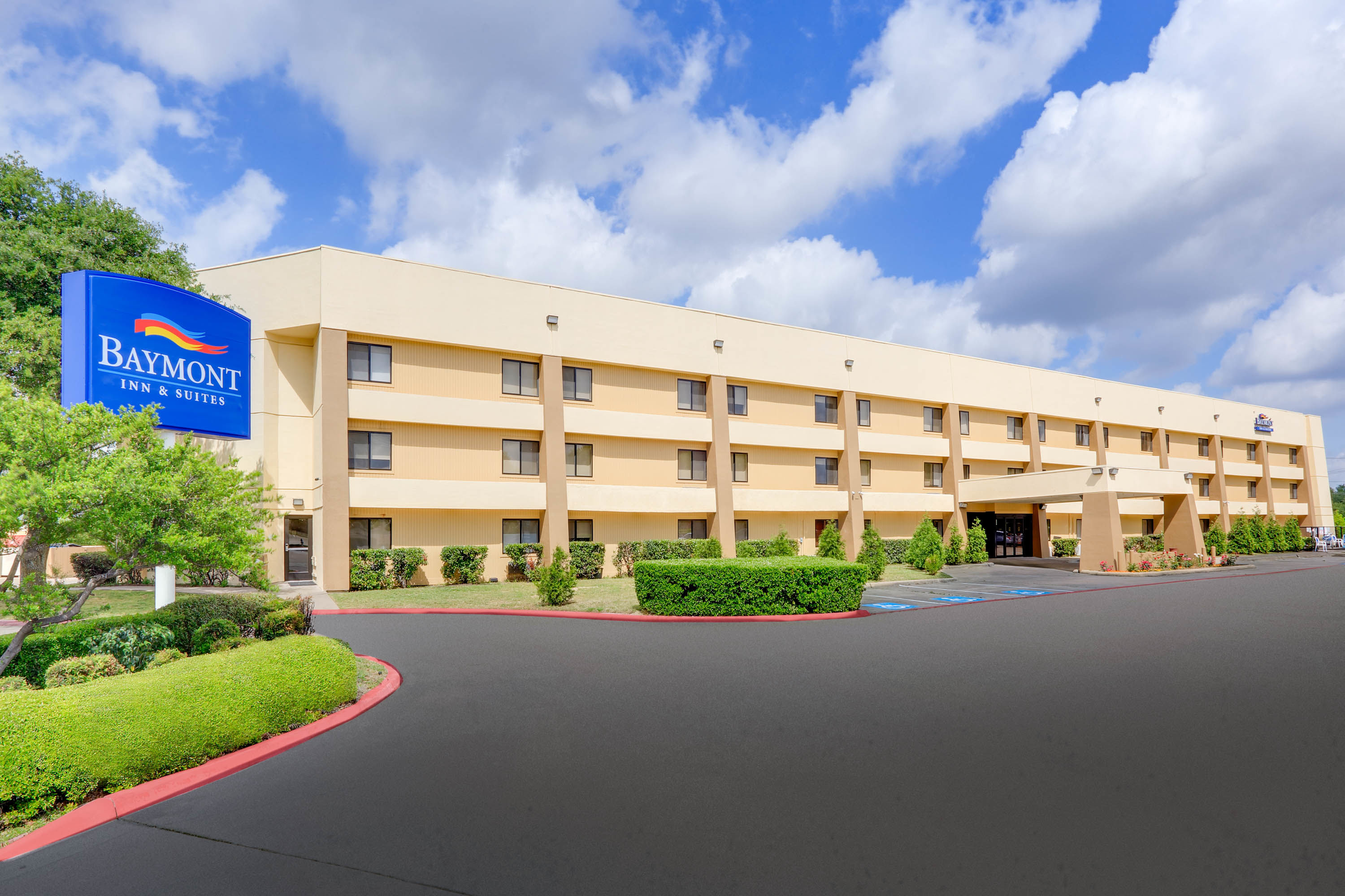 Baymont by Wyndham Plano Plano TX Hotels