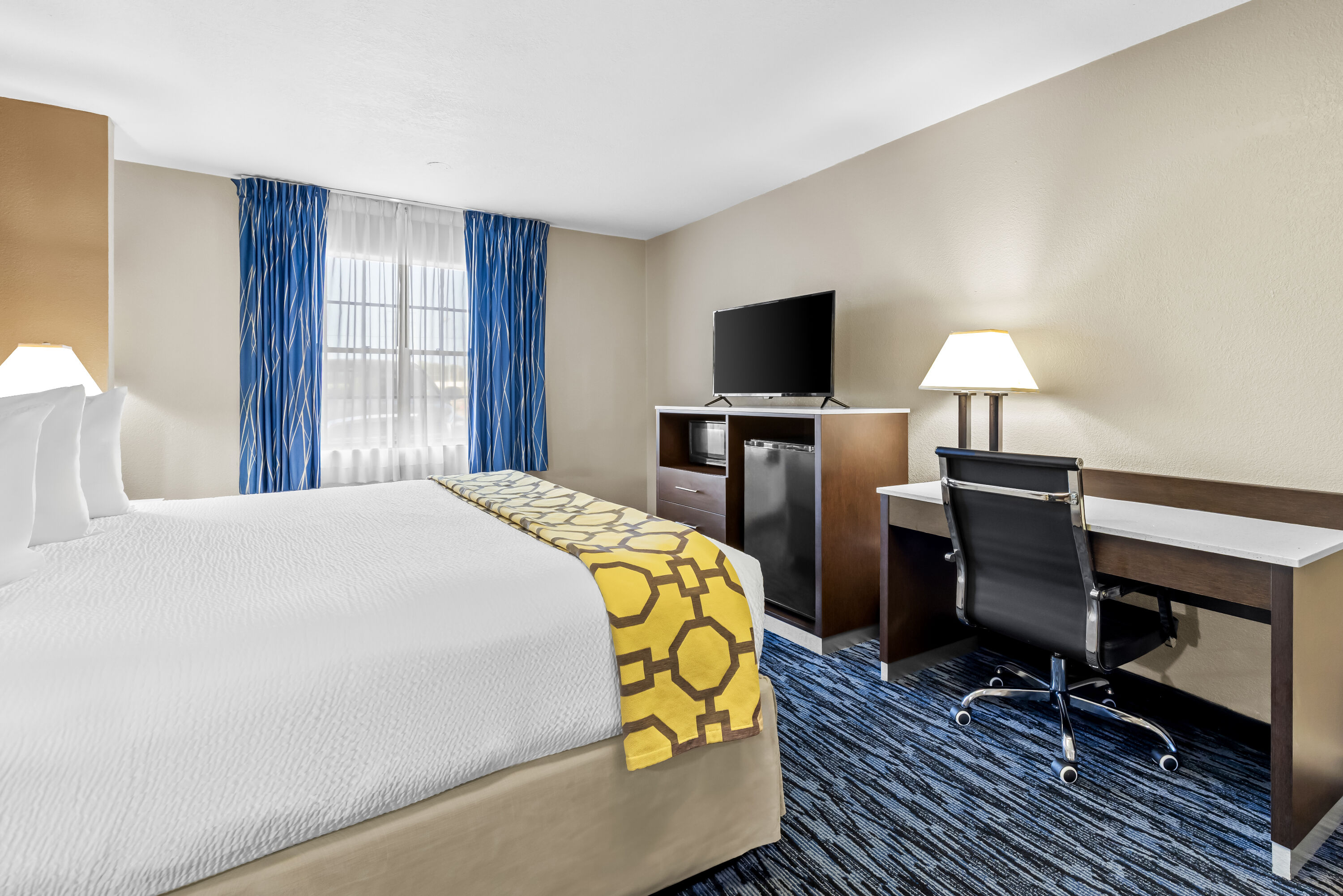 Baymont by Wyndham Port Arthur/Groves Area hot tub suite in Port Arthur, Texas