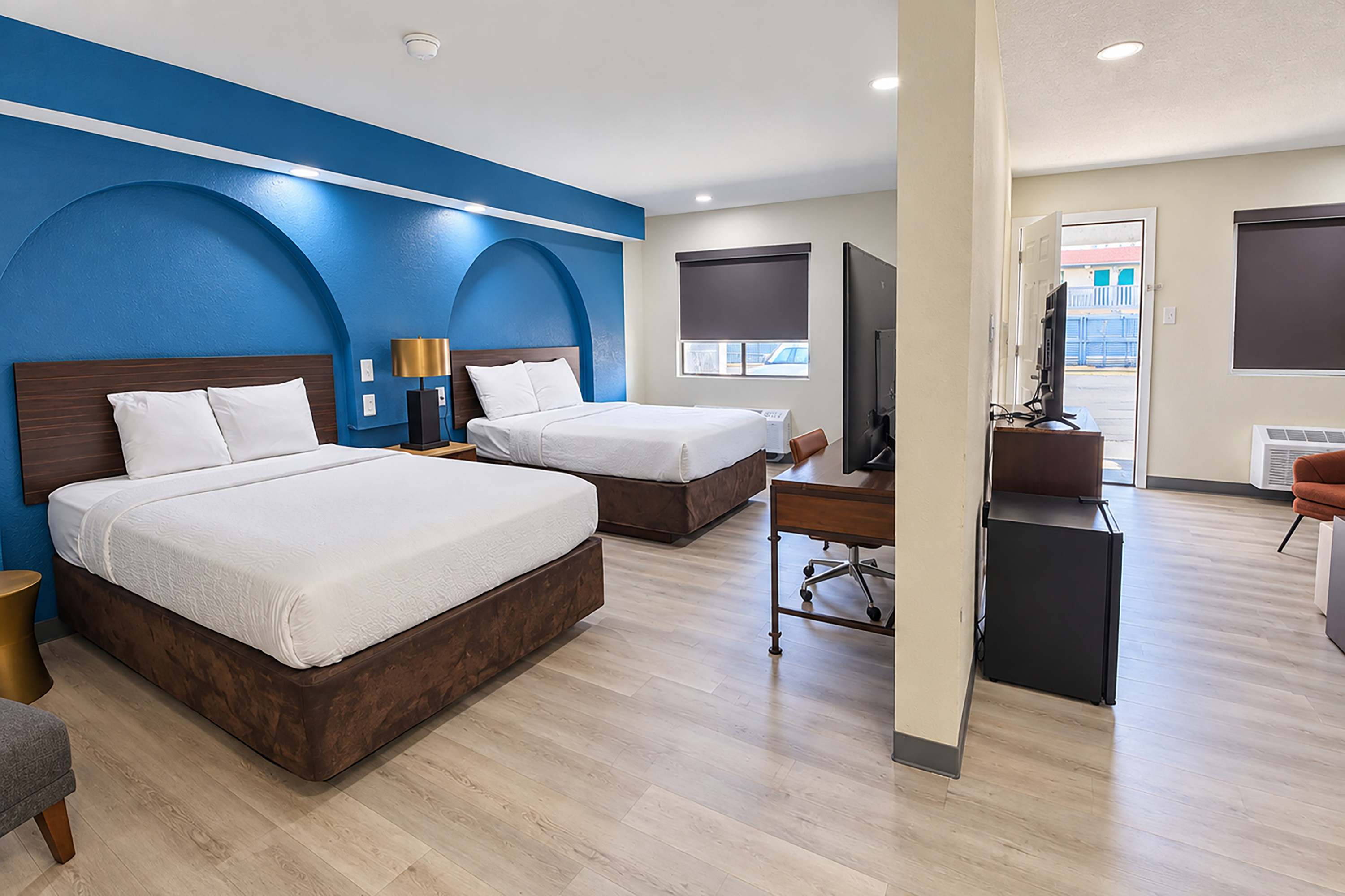 Guest room at the Baymont by Wyndham San Antonio Northeast in San Antonio, Texas