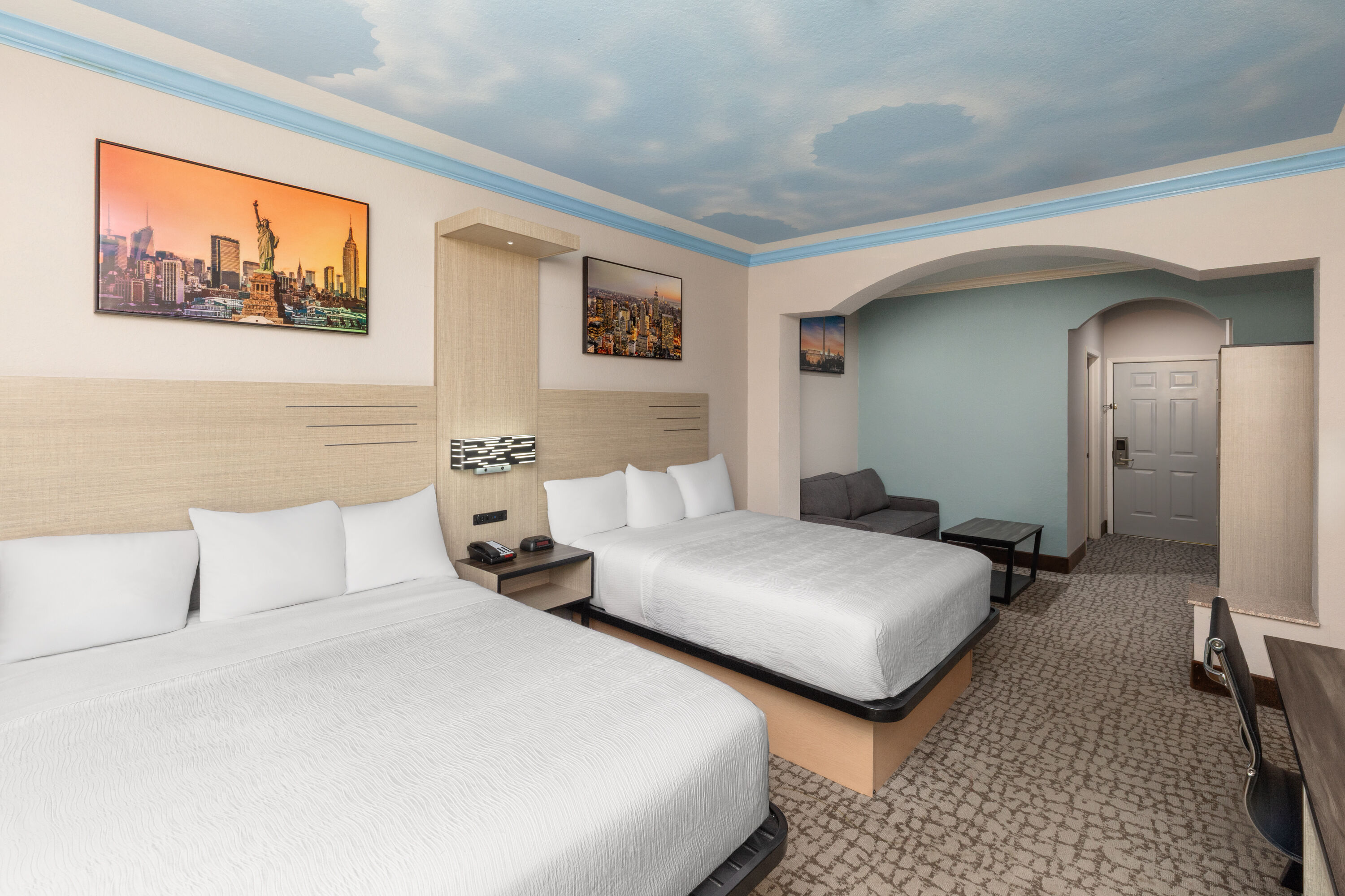 Baymont by Wyndham Texas City suite in Texas City, Texas