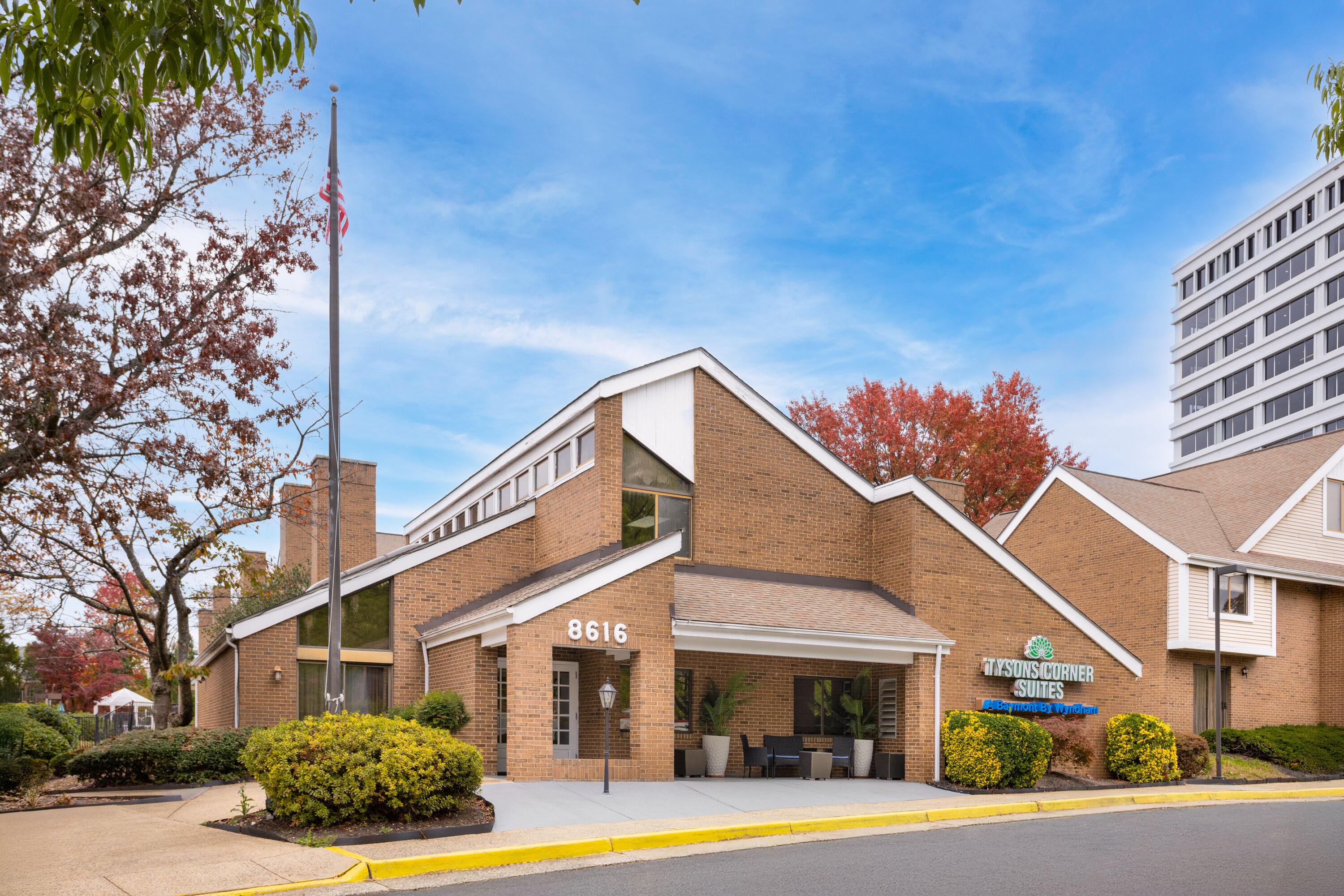 Exterior Day Image of Tysons Corner Suites, a Baymont by Wyndham hotel in Vienna, Virginia