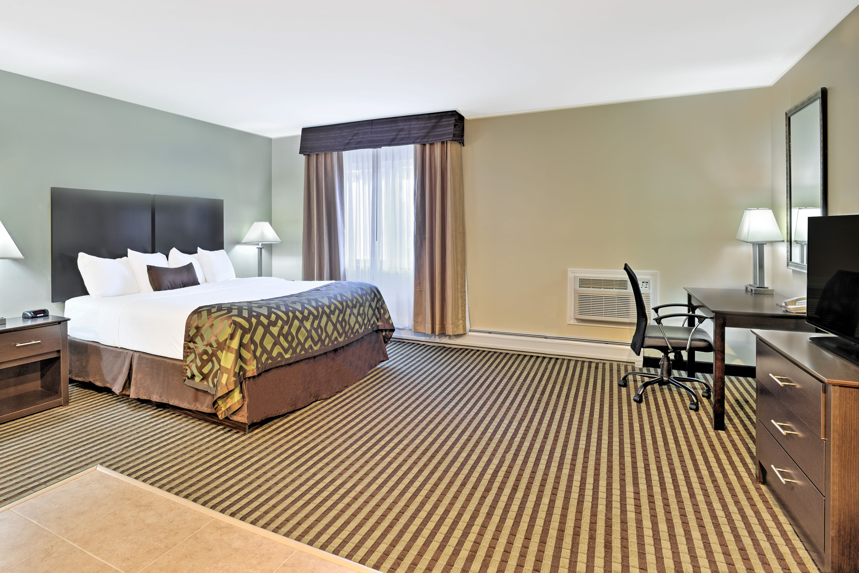 Baymont By Wyndham Essex Burlington Area Essex Junction