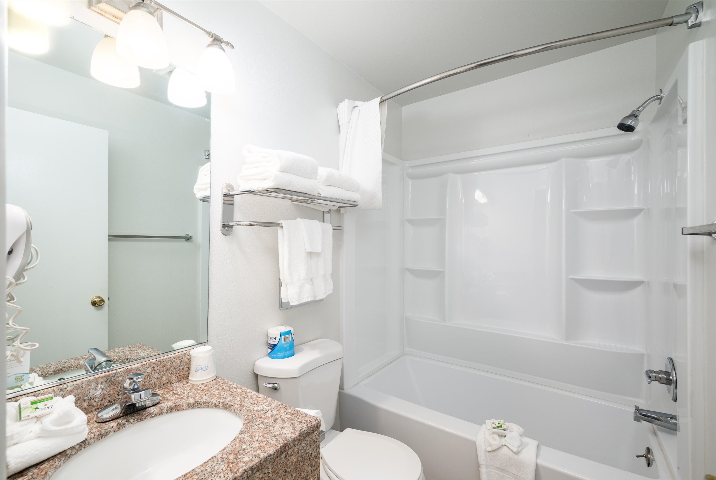 Guest room bath at the Baymont by Wyndham Bellingham in Bellingham, Washington