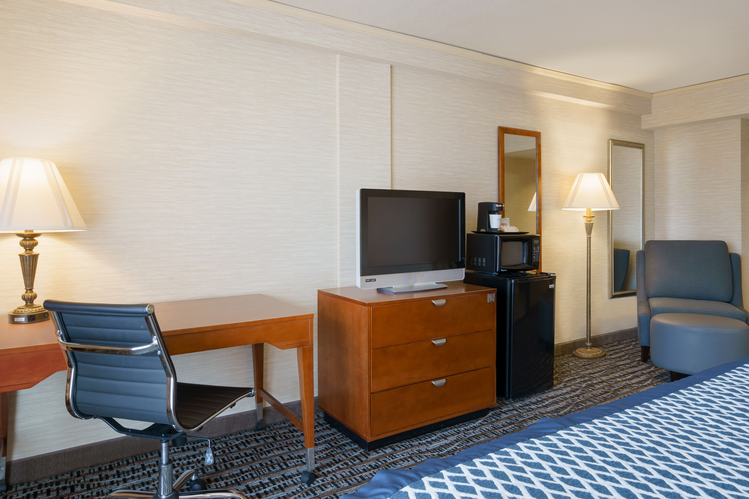 Guest room at the Baymont by Wyndham Bremerton WA in Bremerton, Washington