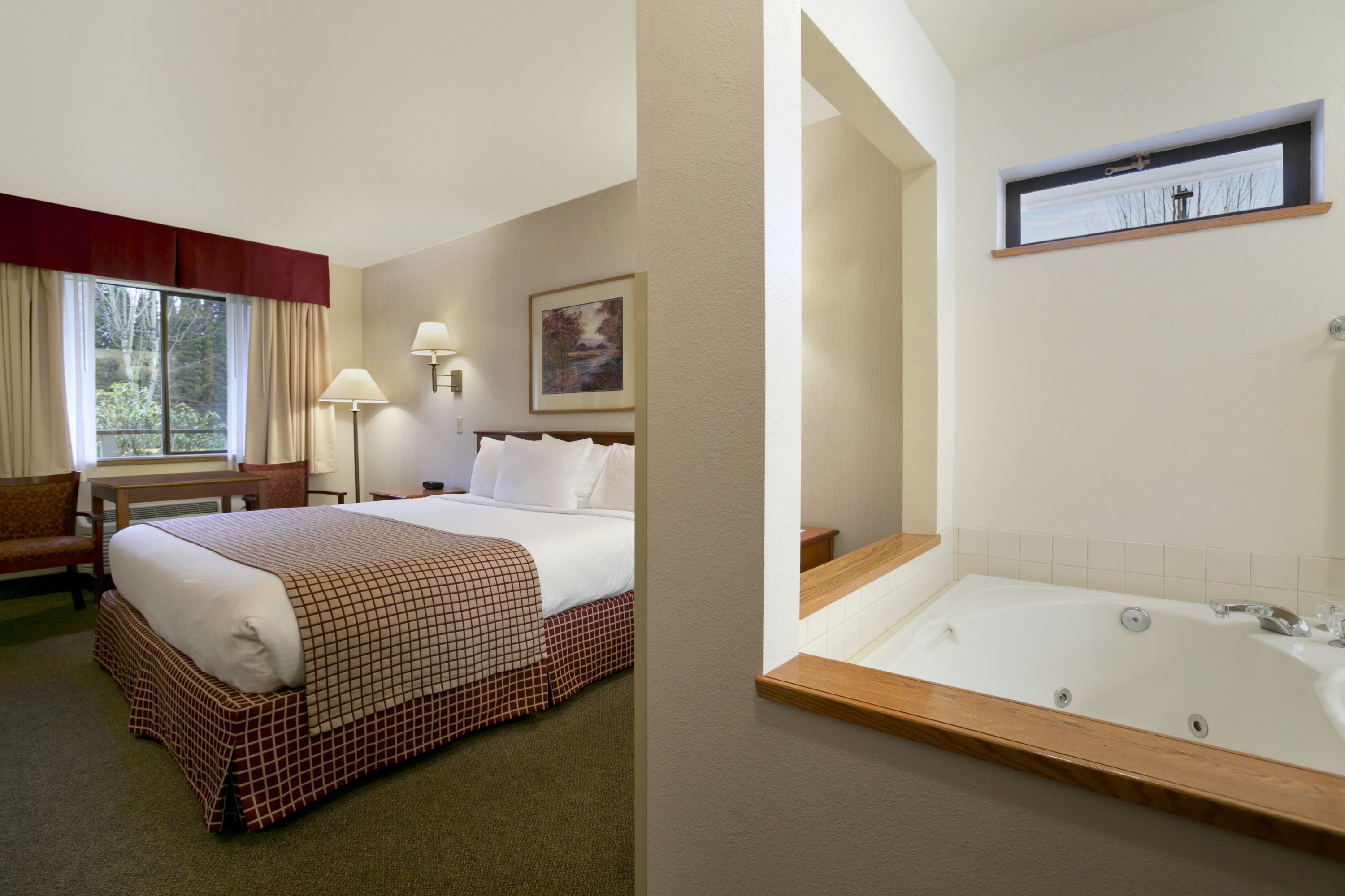 Guest room at the Baymont by Wyndham Seattle/Kirkland WA in Kirkland, Washington
