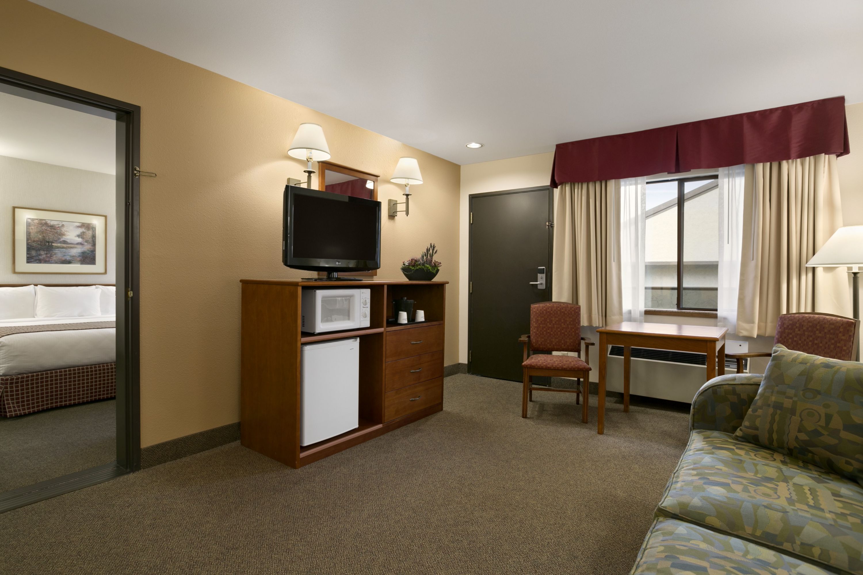 Baymont By Wyndham Seattle Kirkland Wa Kirkland Wa Hotels